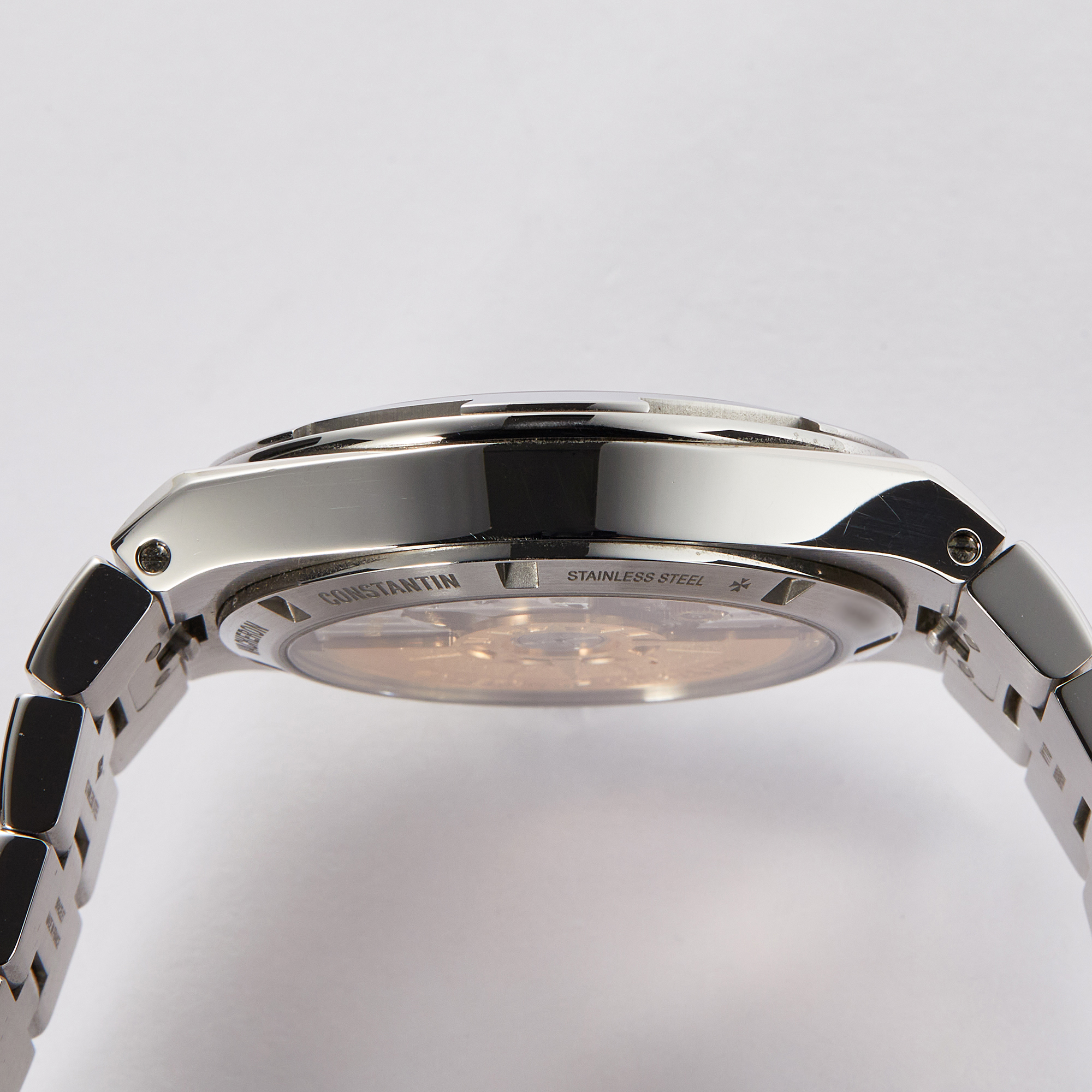 Overseas Date Steel Black Dial 41mm Product Image 3