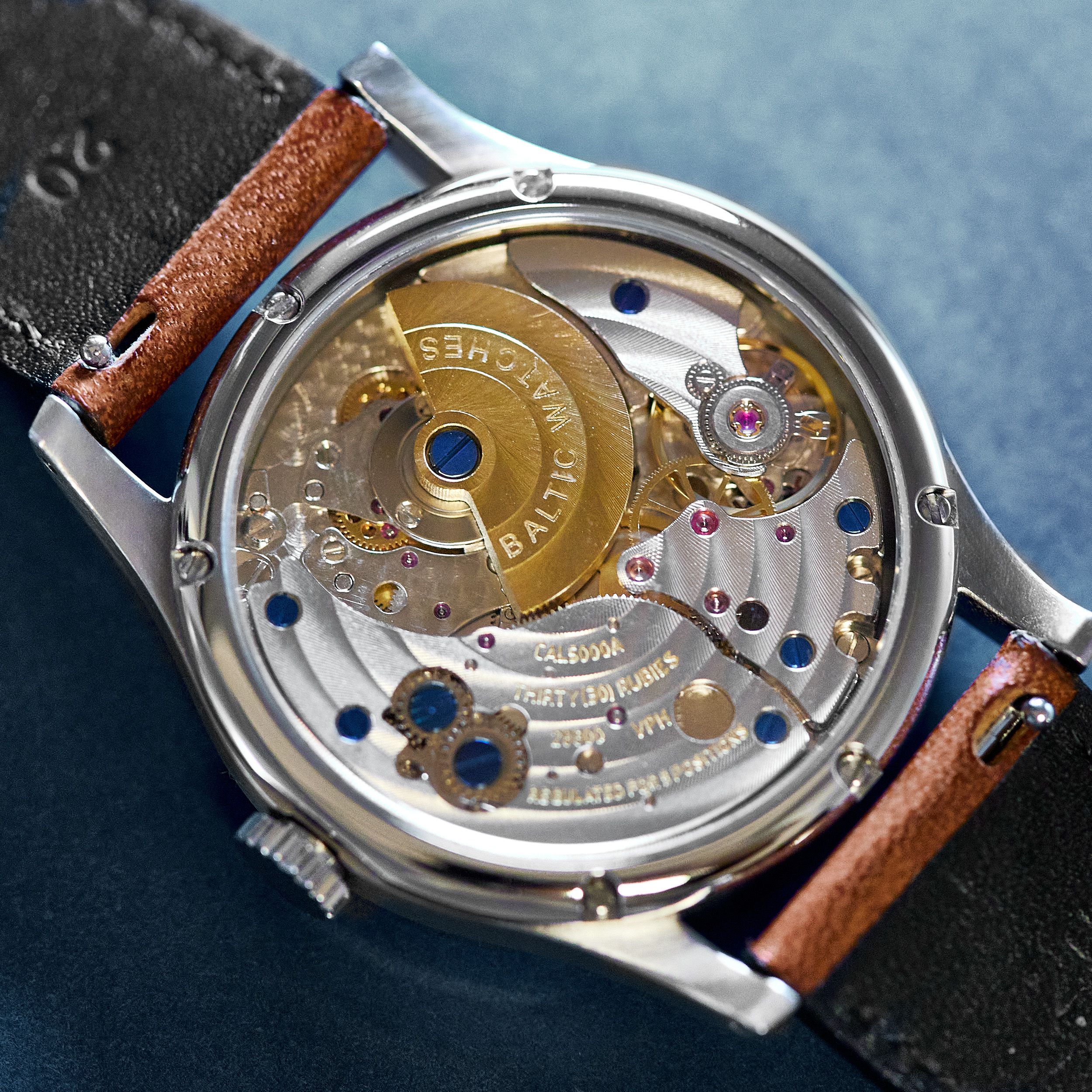 MR01 Steel Blue Dial 36mm Product Image 2
