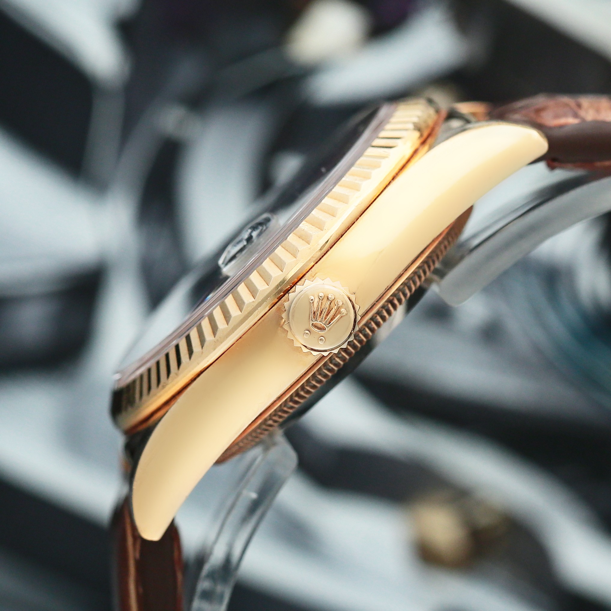 Day Date Yellow Gold Green Dial 36mm Product Image 5