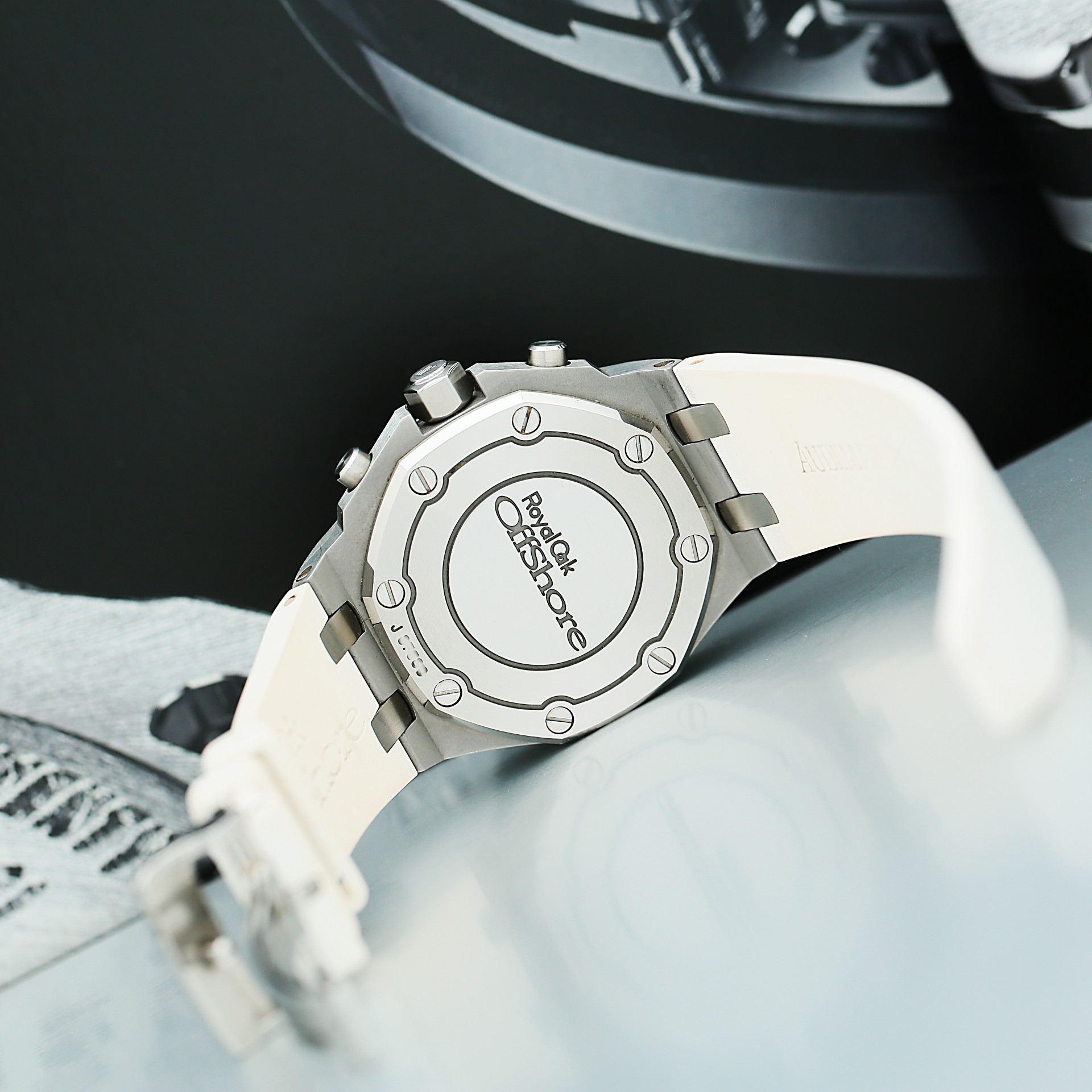 Royal Oak Offshore Lady Chronograph Steel Diamond Silver Dial 37mm Product Image 7