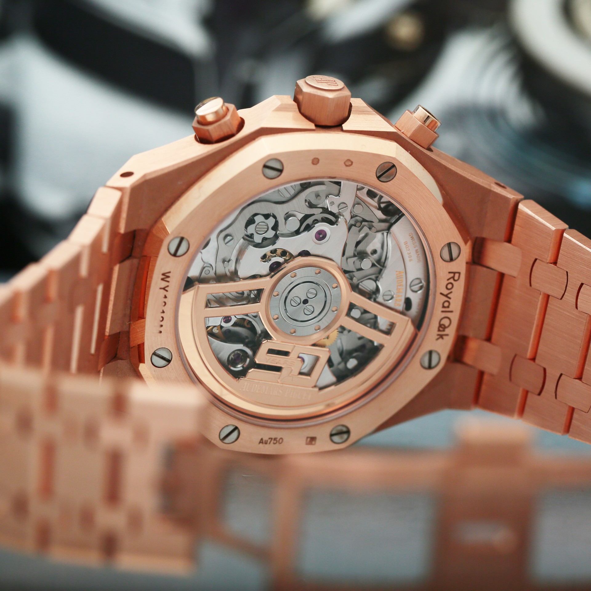 Royal Oak Chronograph Rose Gold Green Dial 41mm Product Image 5