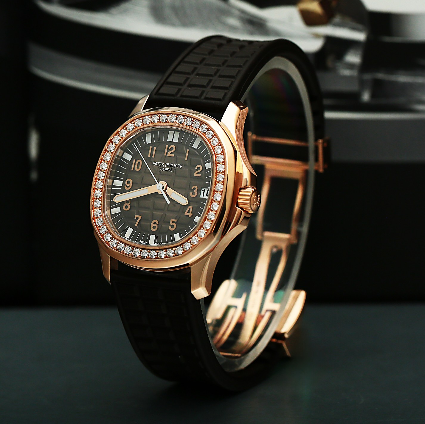 Aquanaut Rose Gold Diamond Brown Dial 35mm Product Image 3