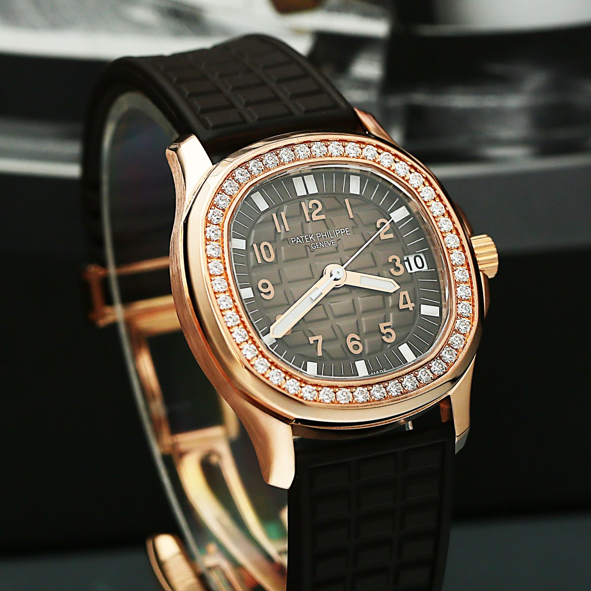 Aquanaut Rose Gold Diamond Brown Dial 35mm Product Image 4