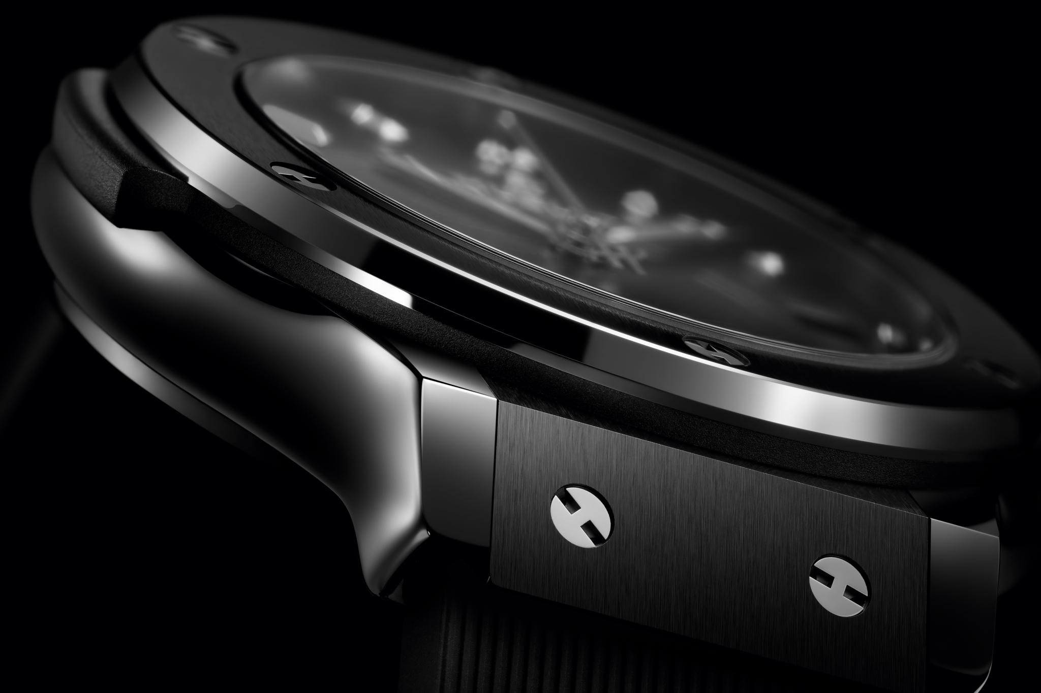 Classic Fusion Black Magic Ceramic Black Dial 38mm Product Image 3