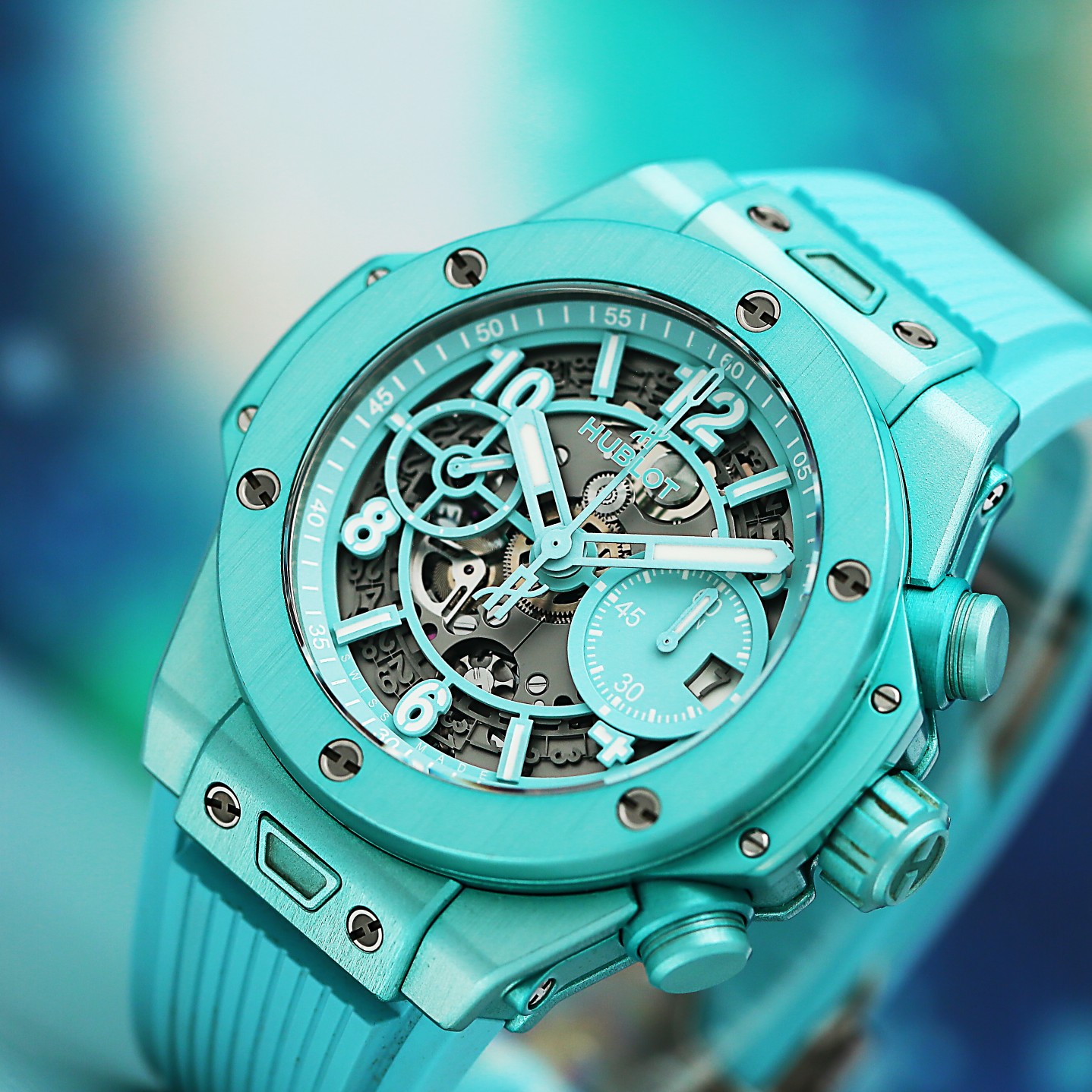 Big Bang Unico Summer Turquoise Aluminum Skeleton Dial 42mm Product Image 4