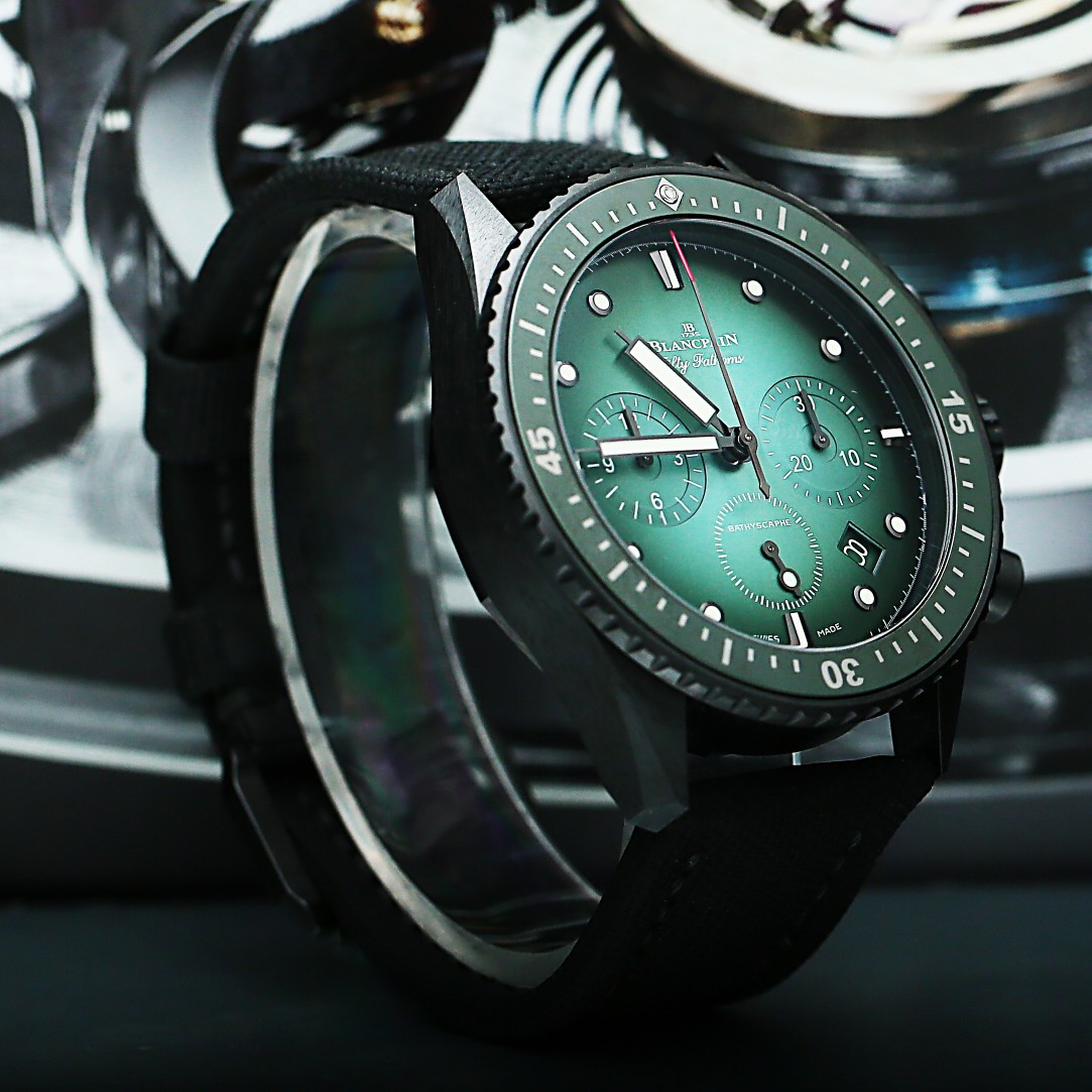 Fifty Fathoms Bathyscaphe Chronograph Ceramic Green Dial 43mm Product Image 2