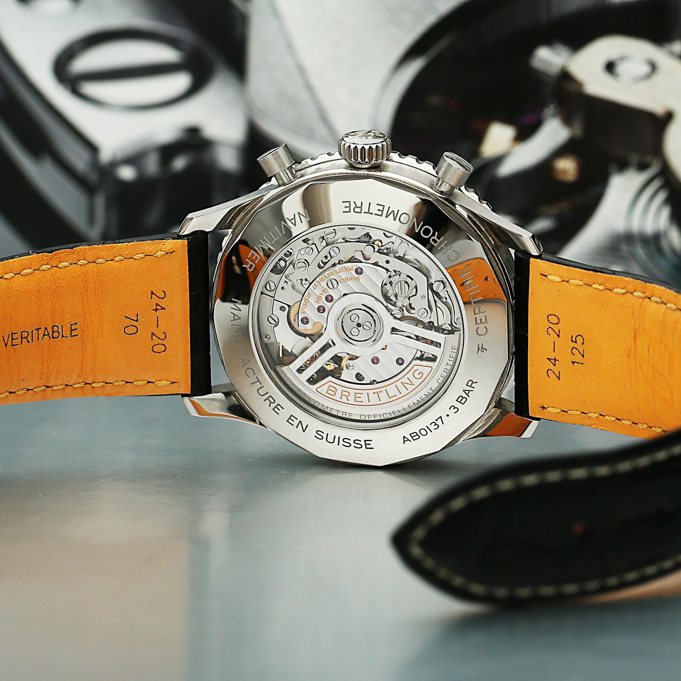 Navitimer B01 Chronograph Steel Green Dial 46mm Product Image 6