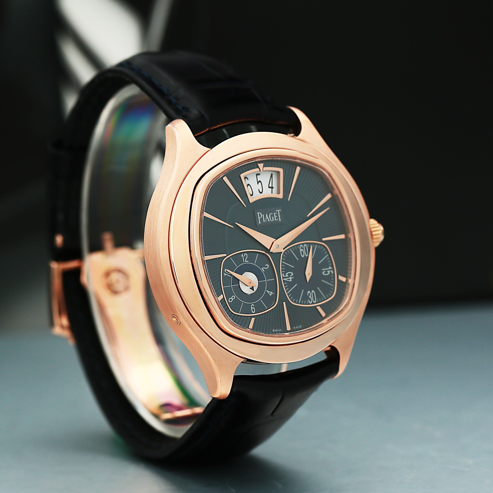 Emperador Rose Gold BLue Dial 42mm Product Image 3
