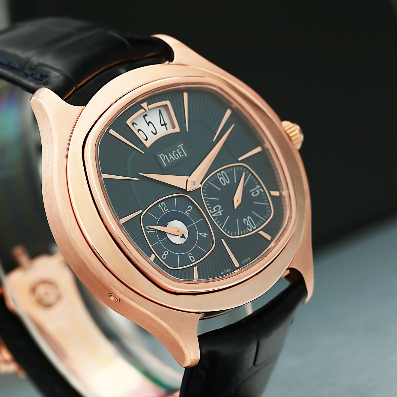 Emperador Rose Gold BLue Dial 42mm Product Image 6