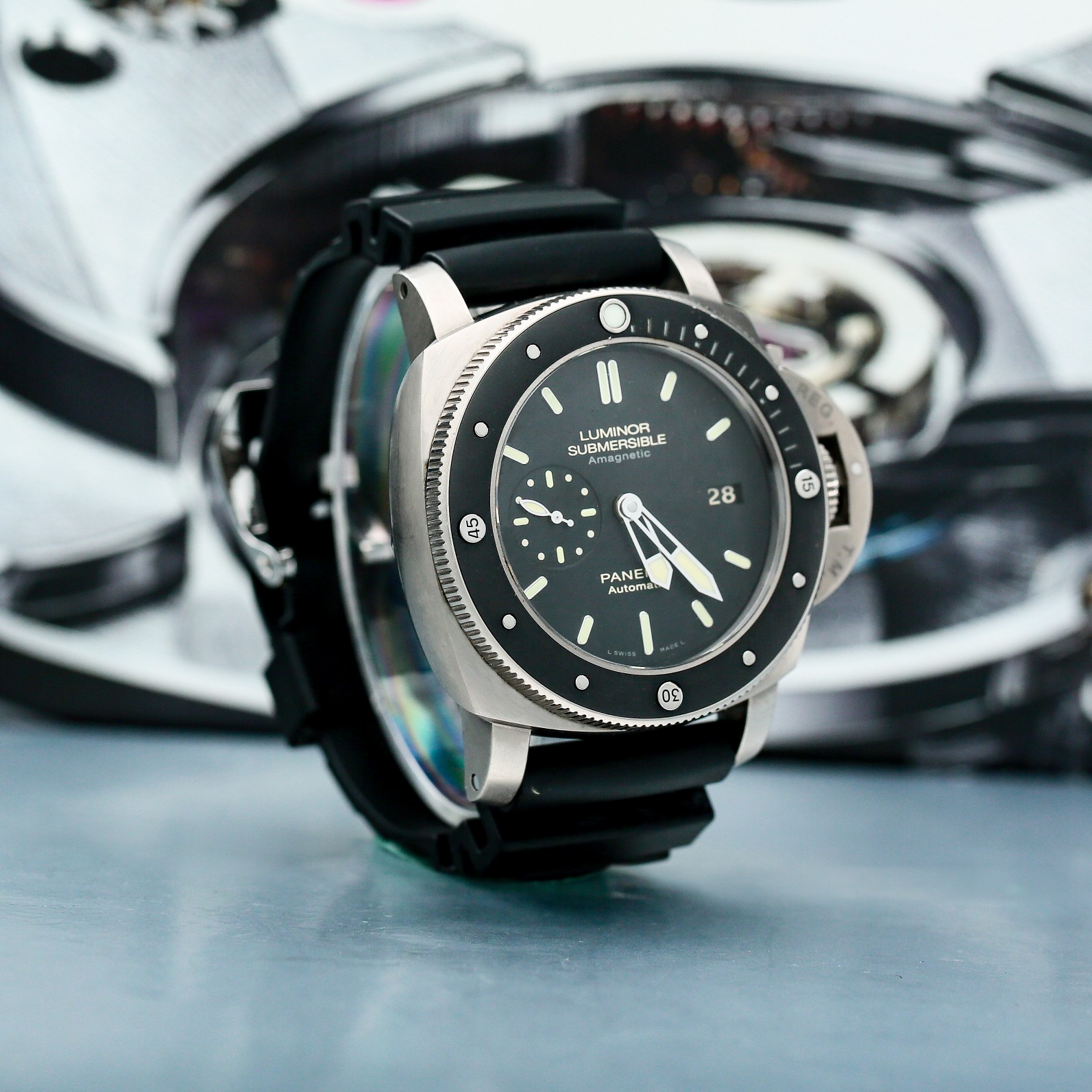 Submersible 1950 Amagnetic Titanio Black Dial 47mm Product Image 2