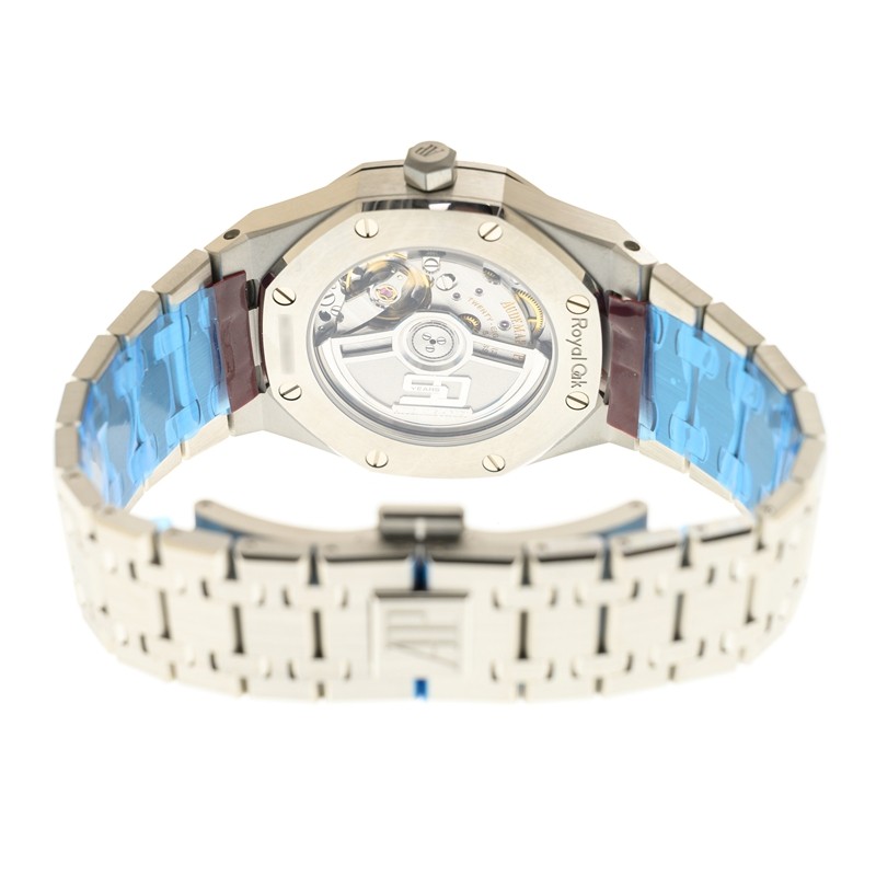 Royal Oak Steel Diamond Blue Dial 34mm Product Image 4