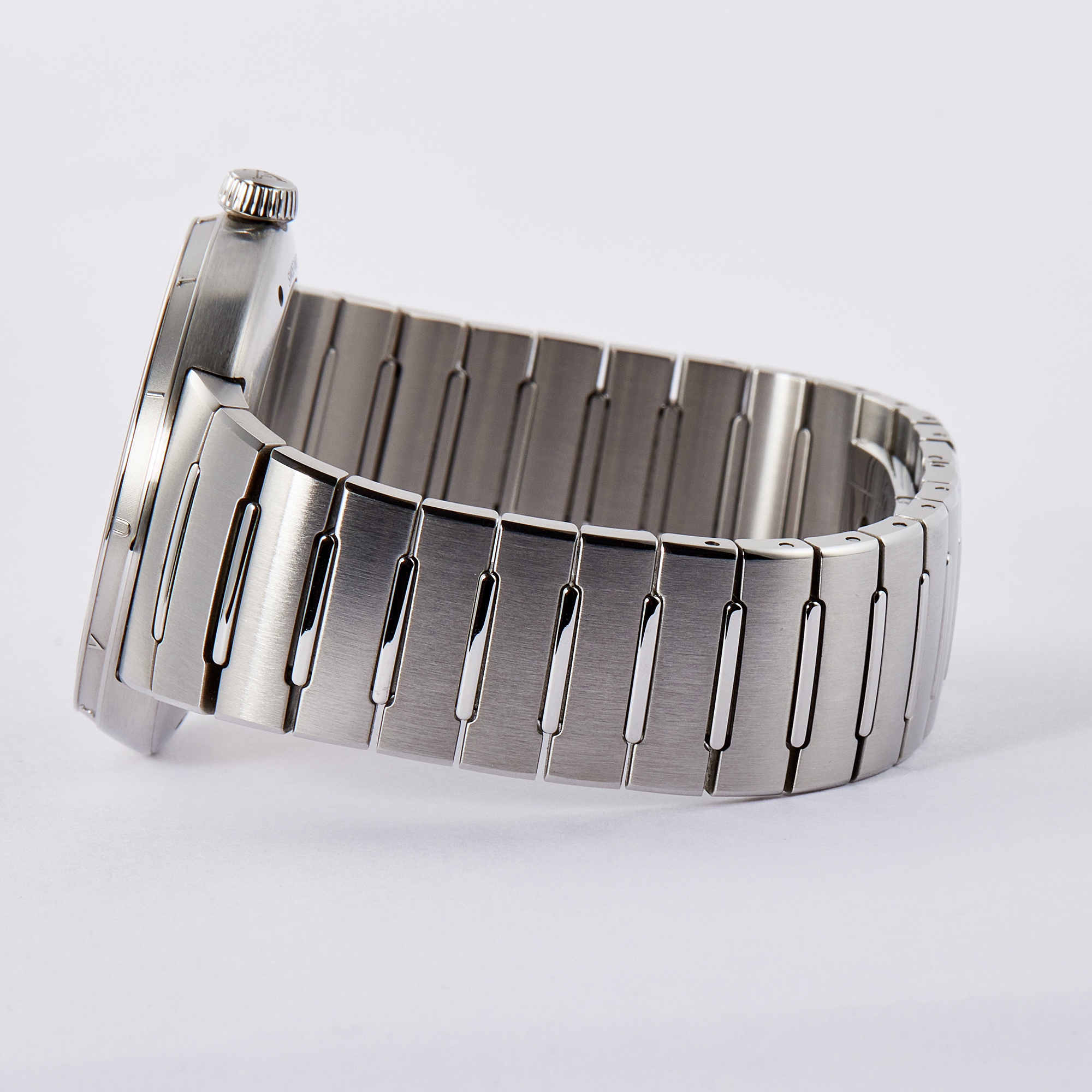 Tambour Automatic Steel Blue Dial 40mm Product Image 10