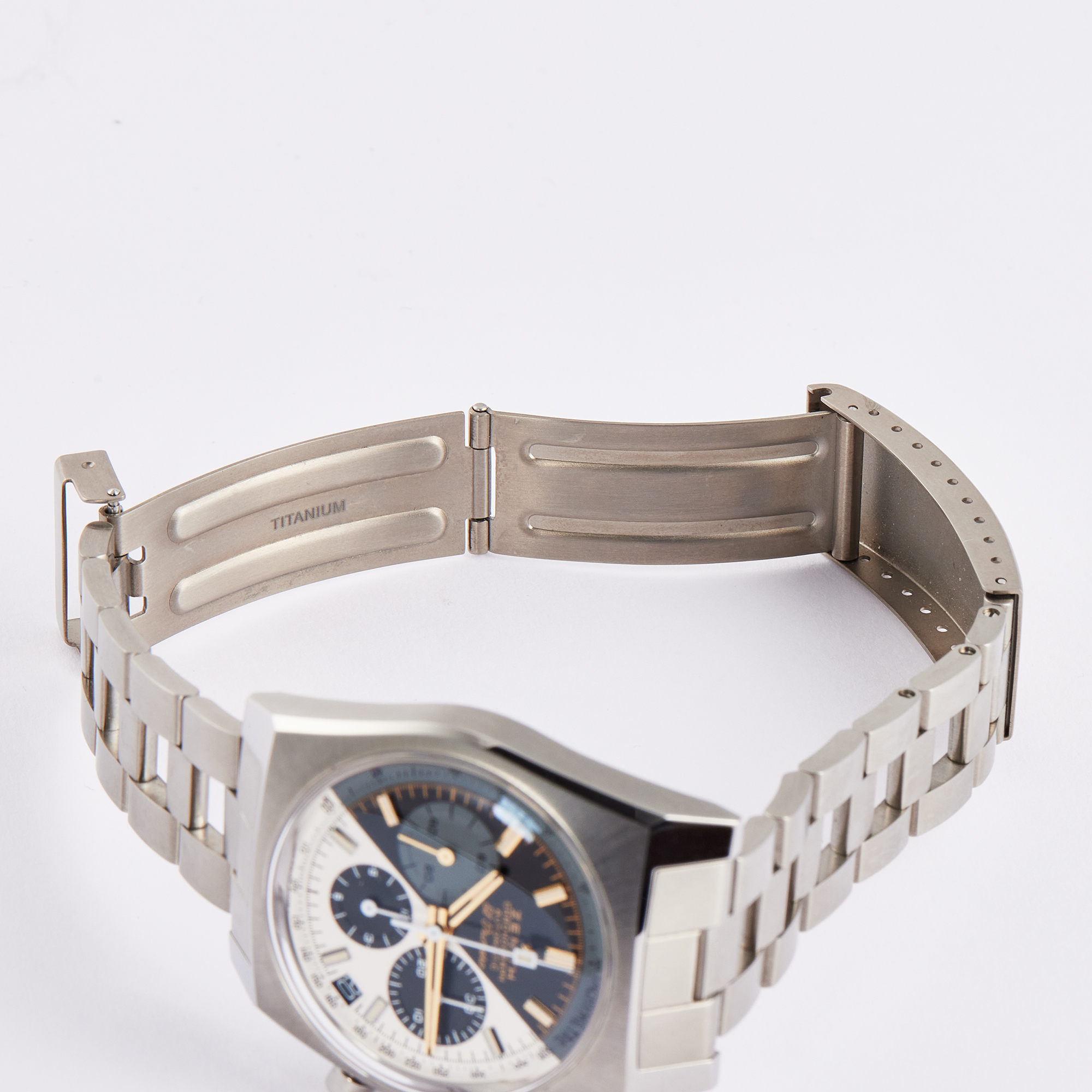 Chronomaster Revival Lupin The Third – Final Edition Titanium Black White Dial 37mm Product Image 8