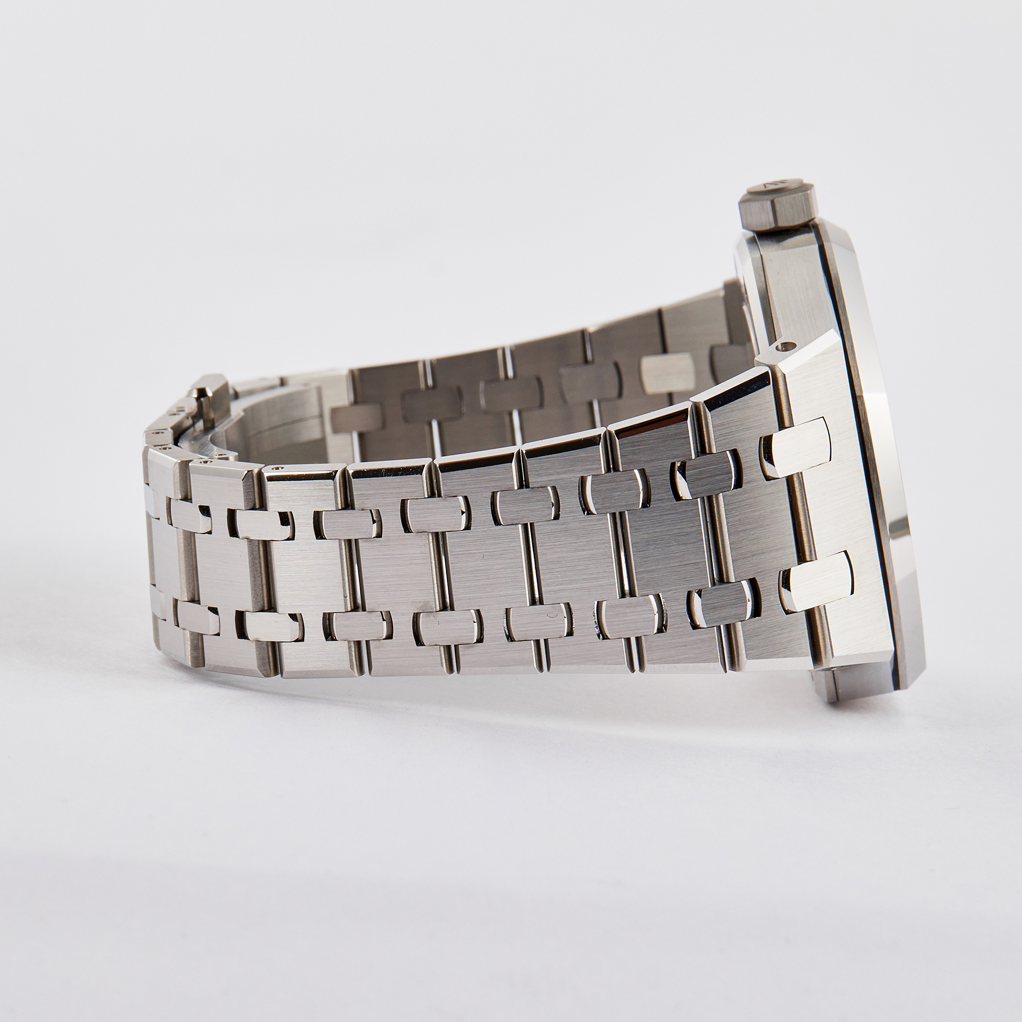Royal Oak Selfwinding "50th Anniversary" Steel Grey Dial 37mm Product Image 11