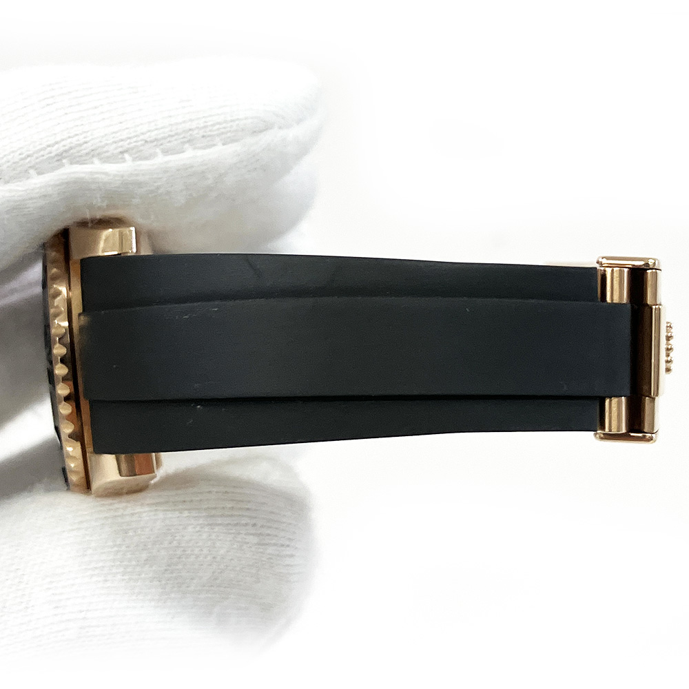 Yacht-Master Rose Gold Oysterflex Black Dial 37mm Product Image 4