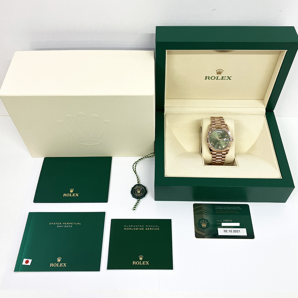 Day-Date Rose Gold Green Olive Dial 40mm Product Image 5
