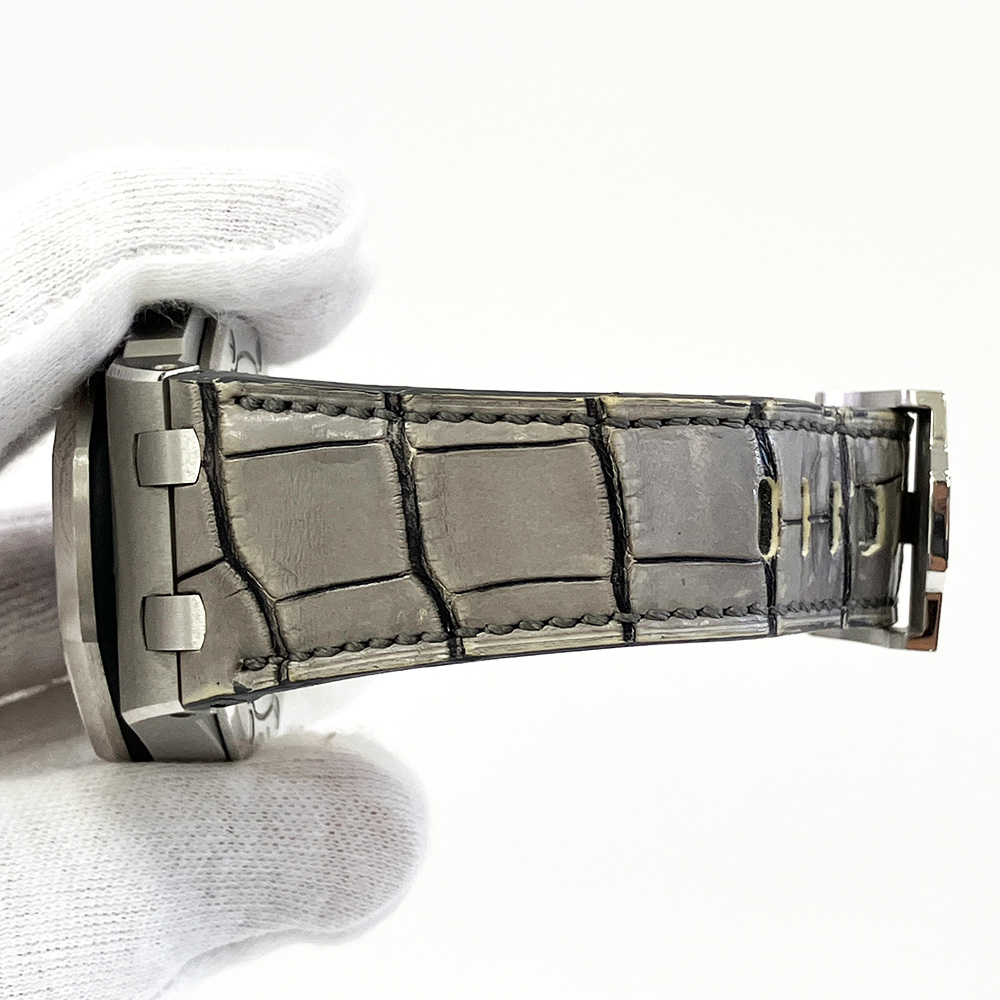 Royal Oak Offshore Platinum Grey Dial 42mm Product Image 6