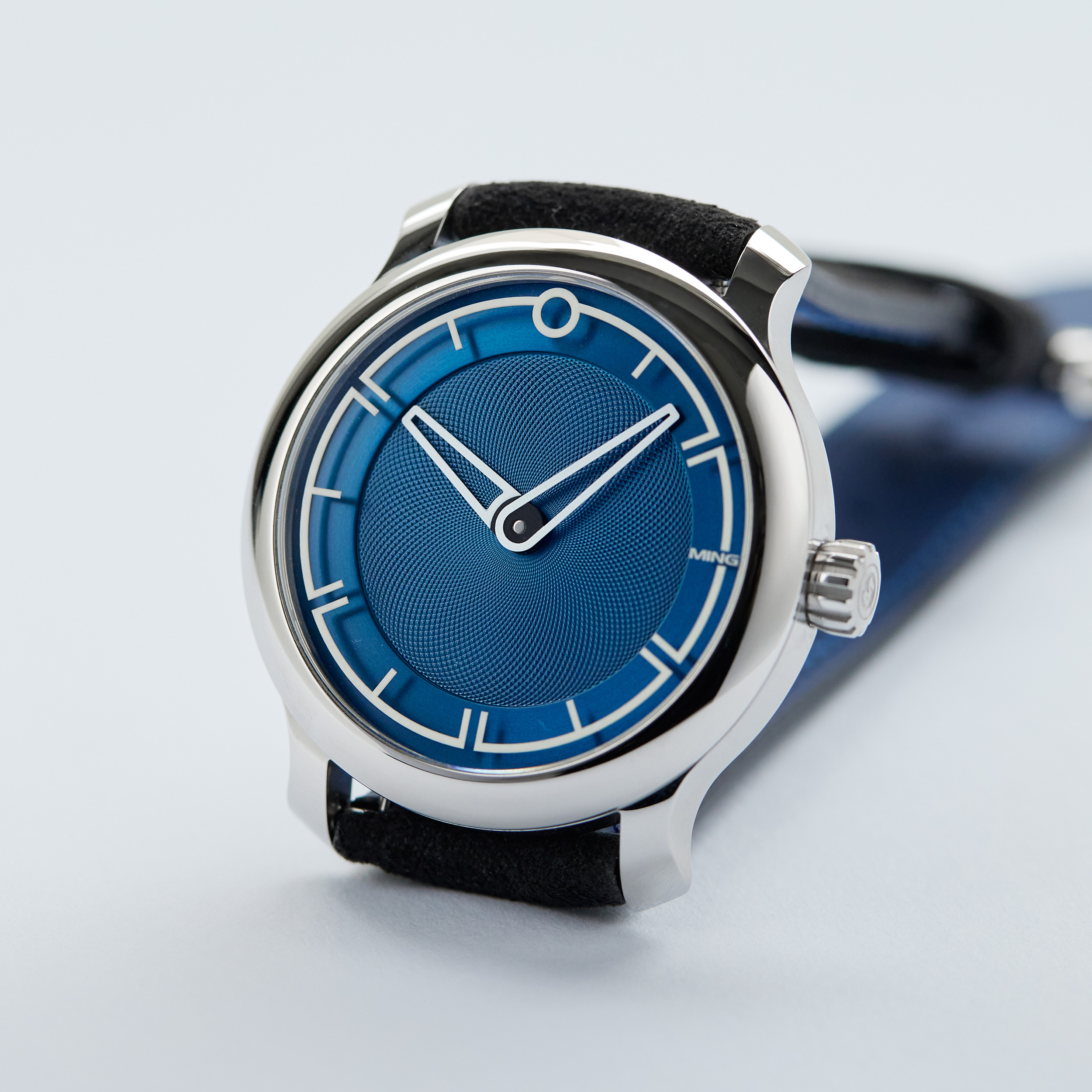 17.09 Blue 38mm Product Image