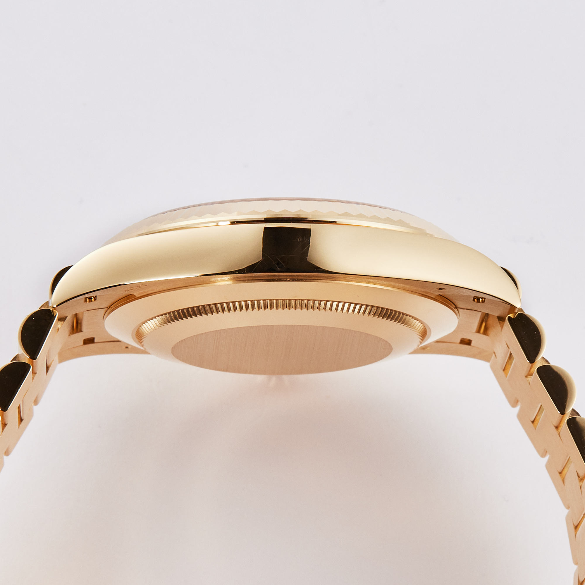 Day-Date Yellow Gold "Ombré" Green Dial Product Image 5