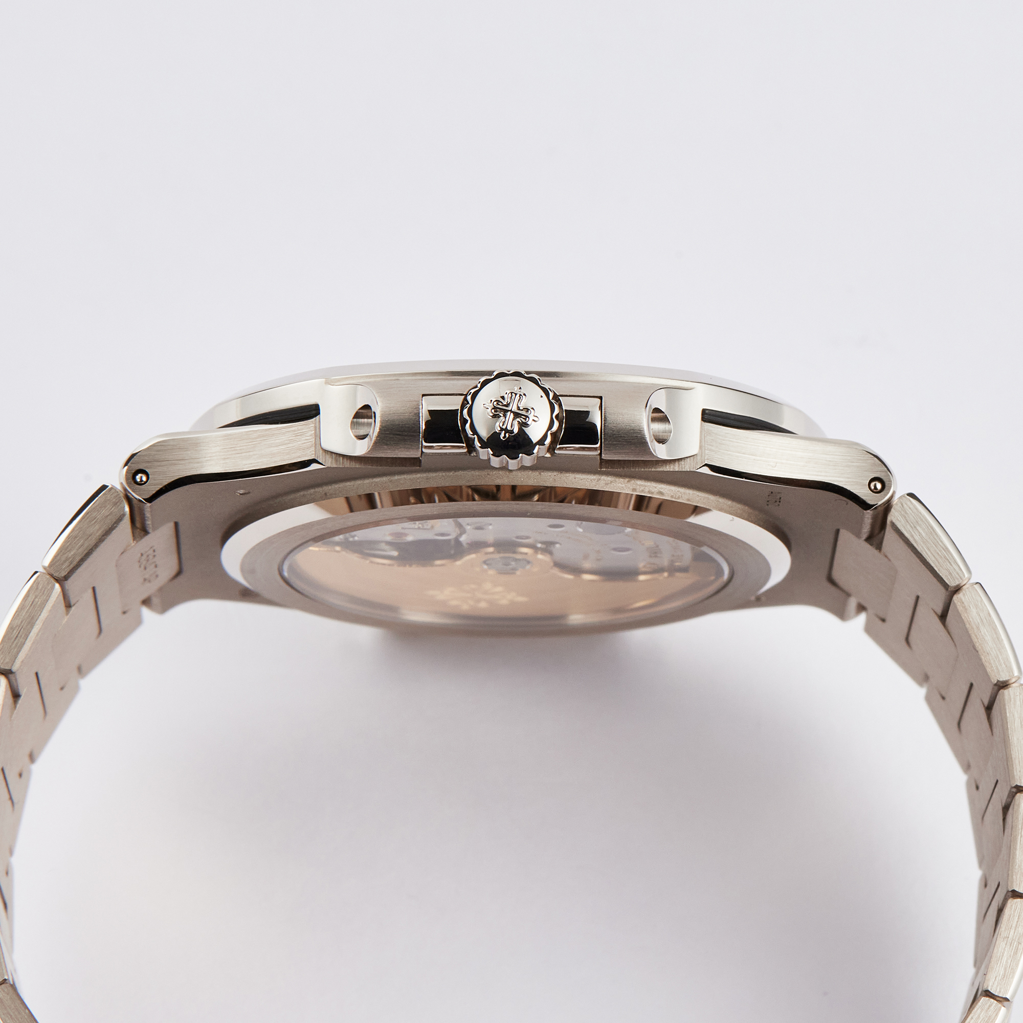 Nautilus White Gold Blue Dial 41mm Product Image 4