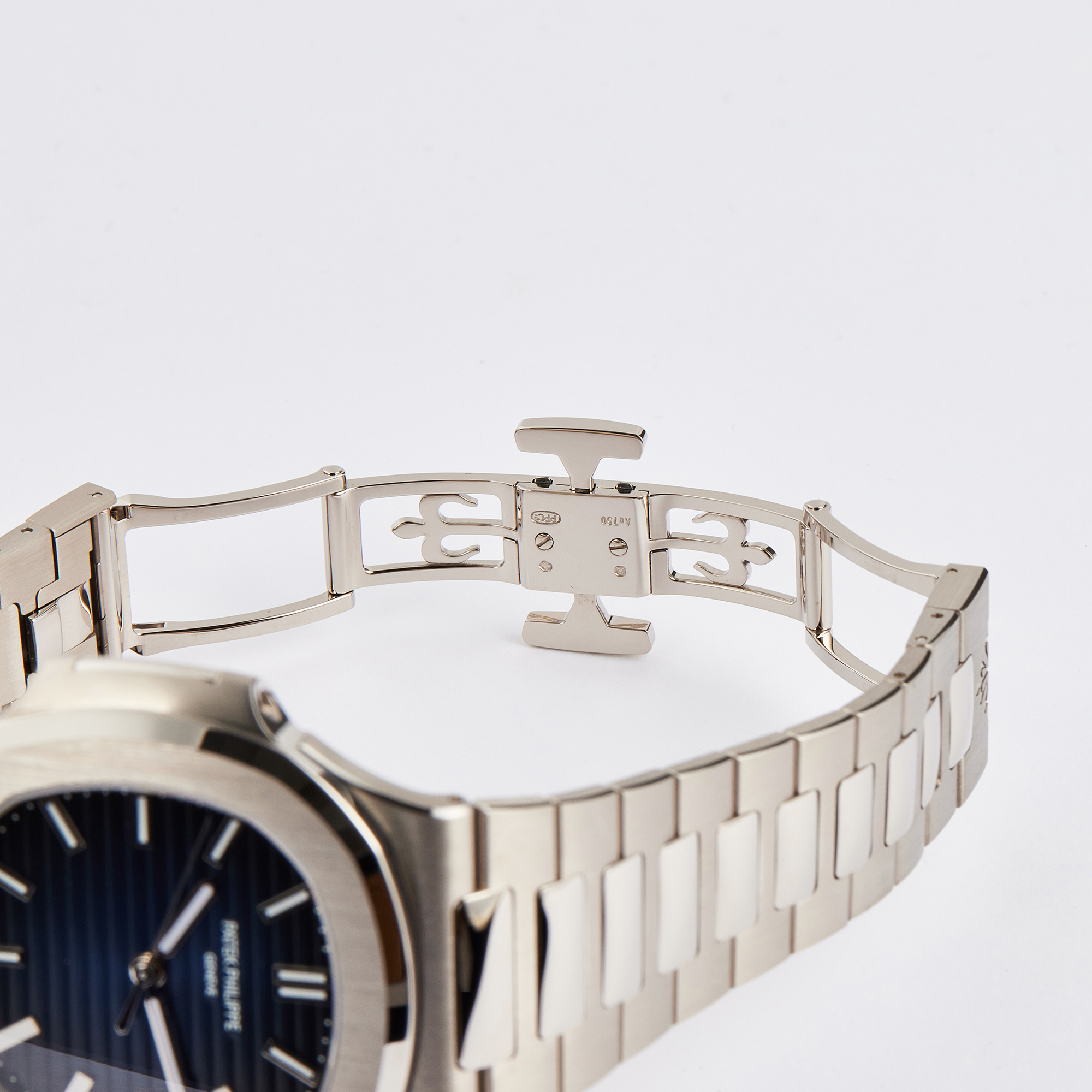 Nautilus White Gold Blue Dial 41mm Product Image 6