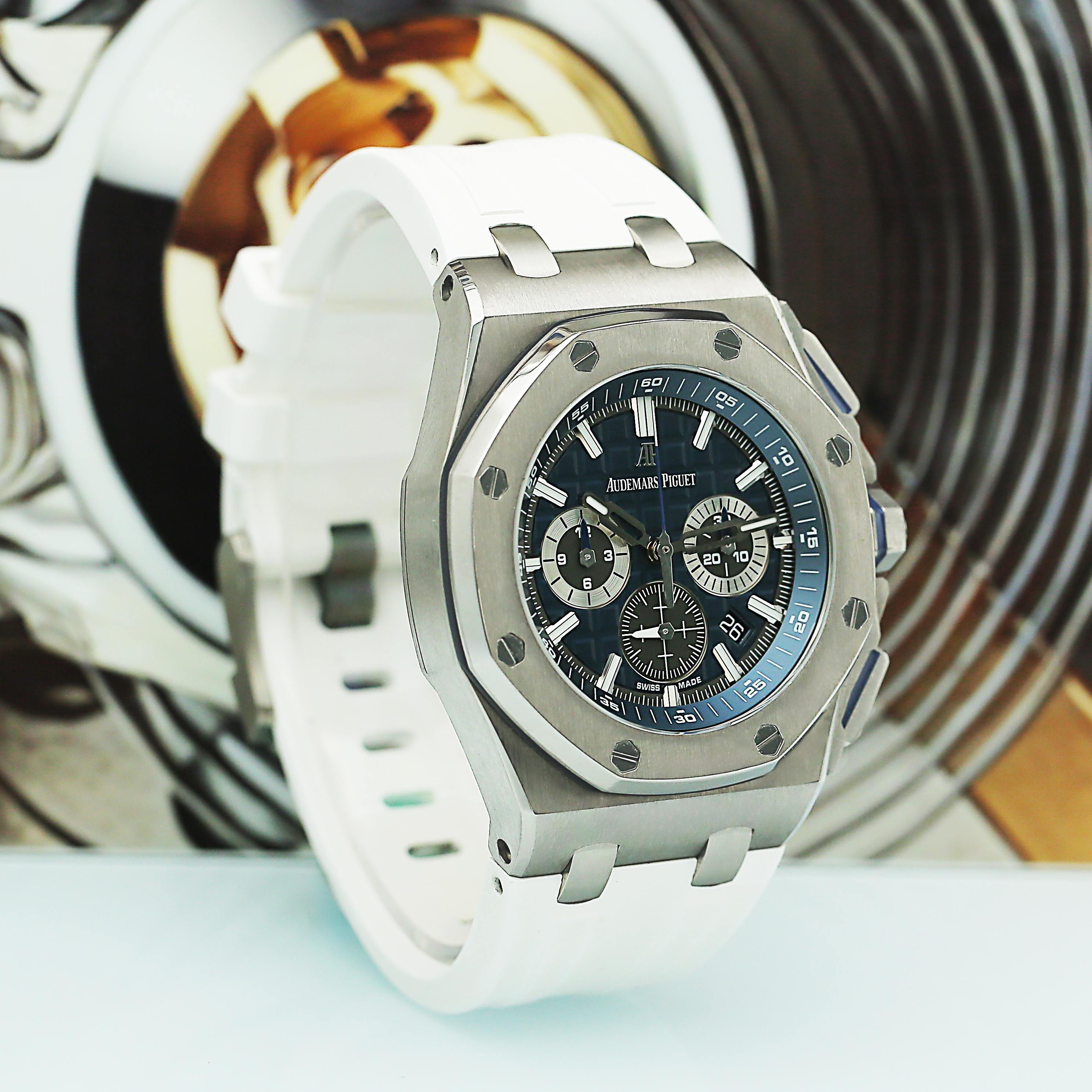 Royal Oak Offshore Titanium Blue Dial 42mm Product Image 3