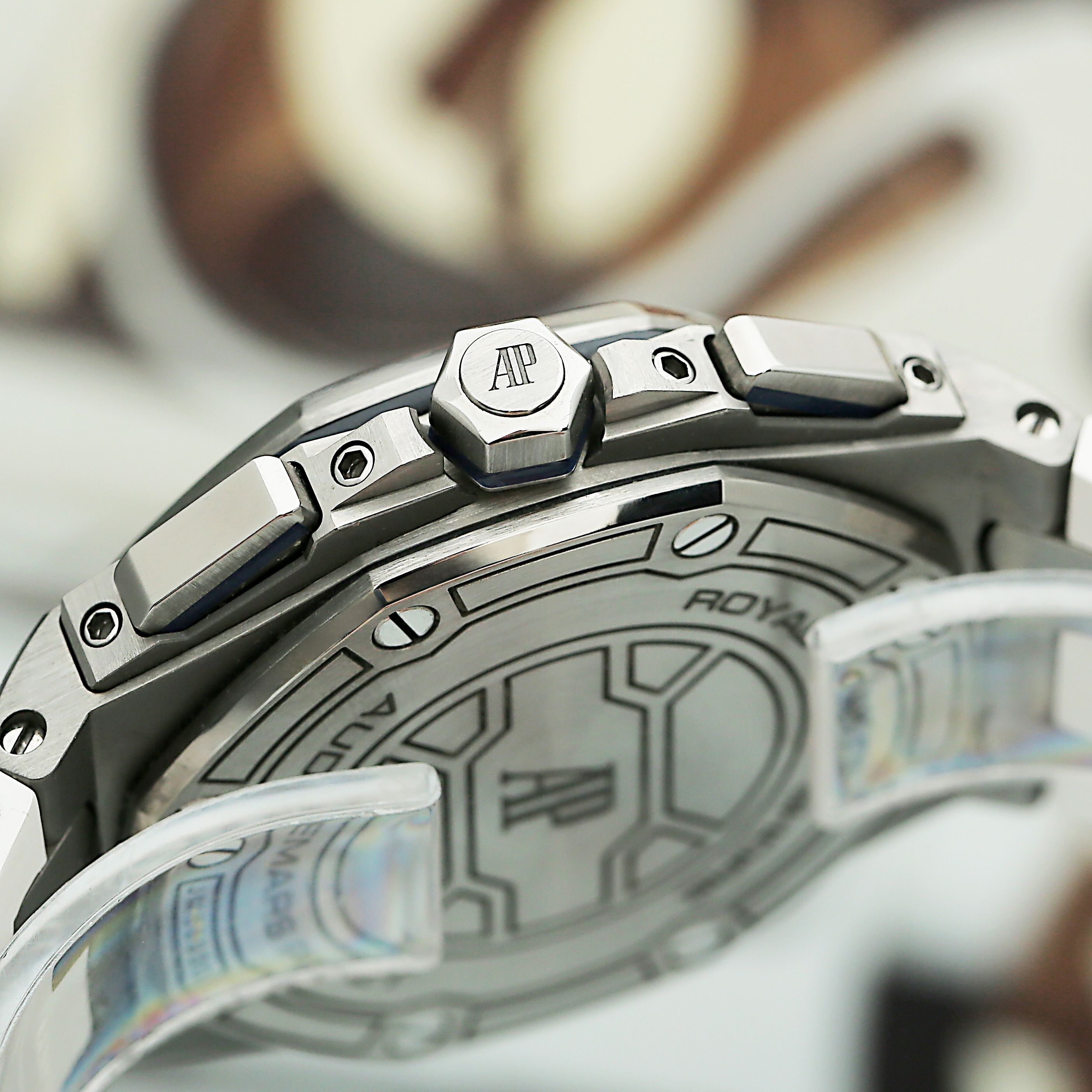 Royal Oak Offshore Titanium Blue Dial 42mm Product Image 5