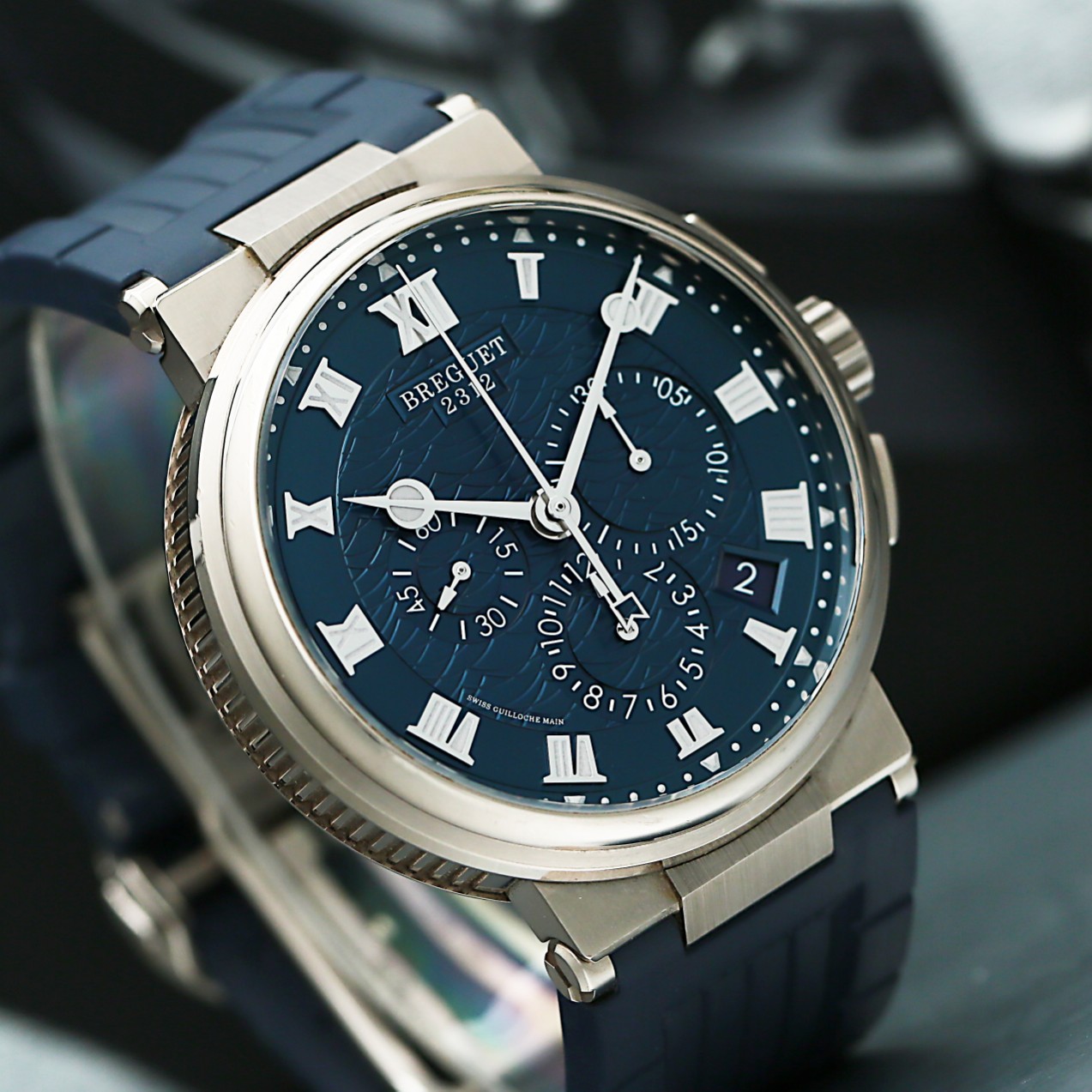 Marine Chronograph White Gold Blue Dial 42mm Product Image 4