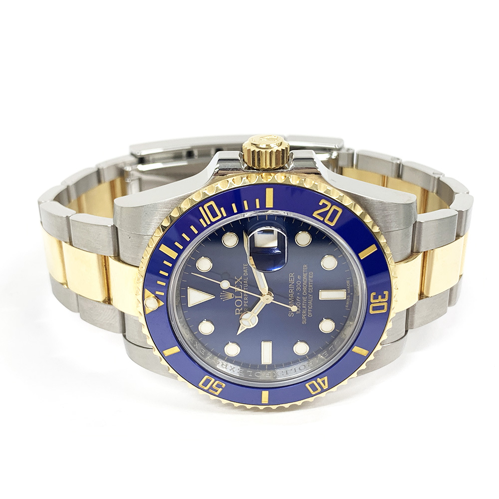 Submariner Date Yellow Gold & Steel Blue Dial 40mm Product Image 2