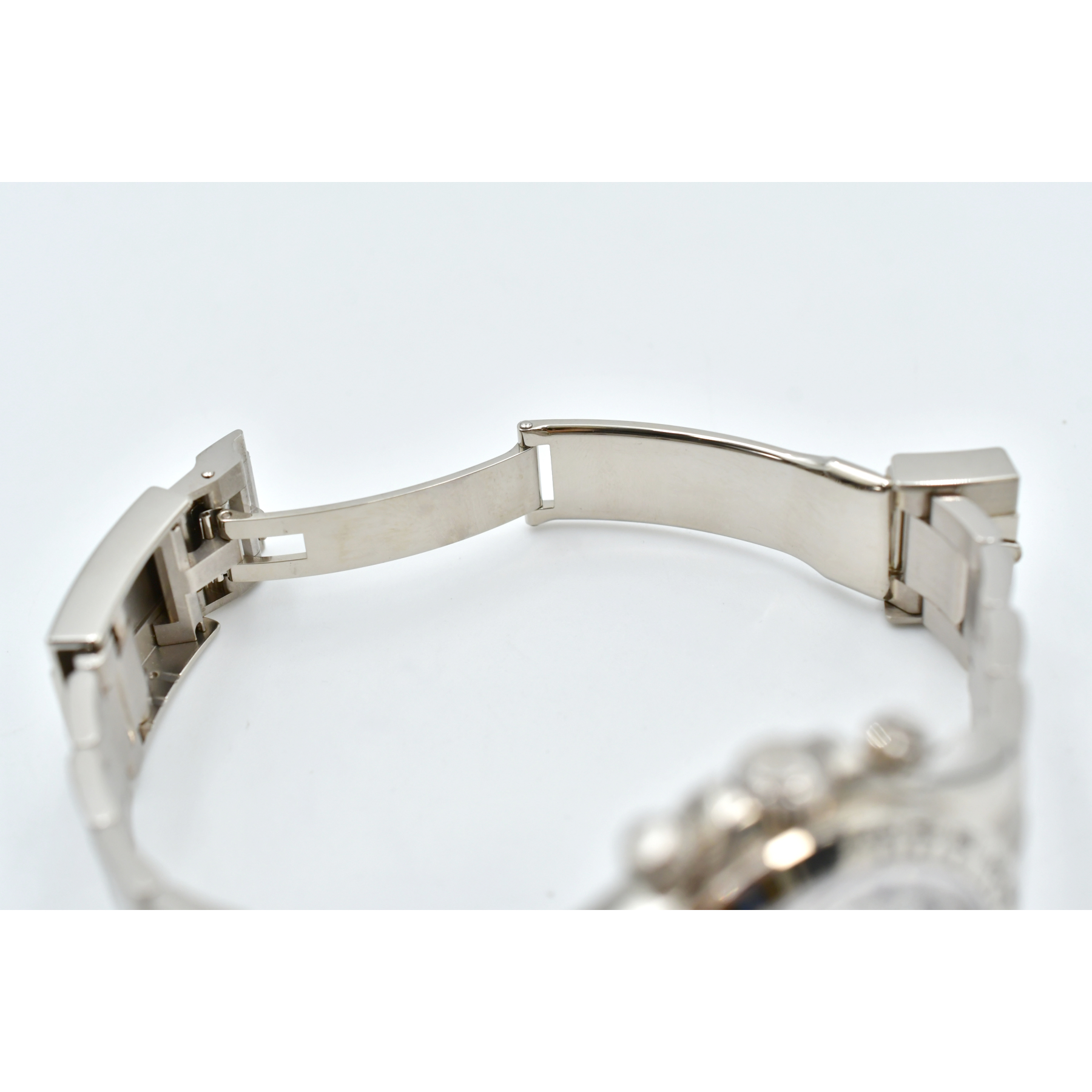 Daytona White Gold Pave Dial 40mm Product Image 5