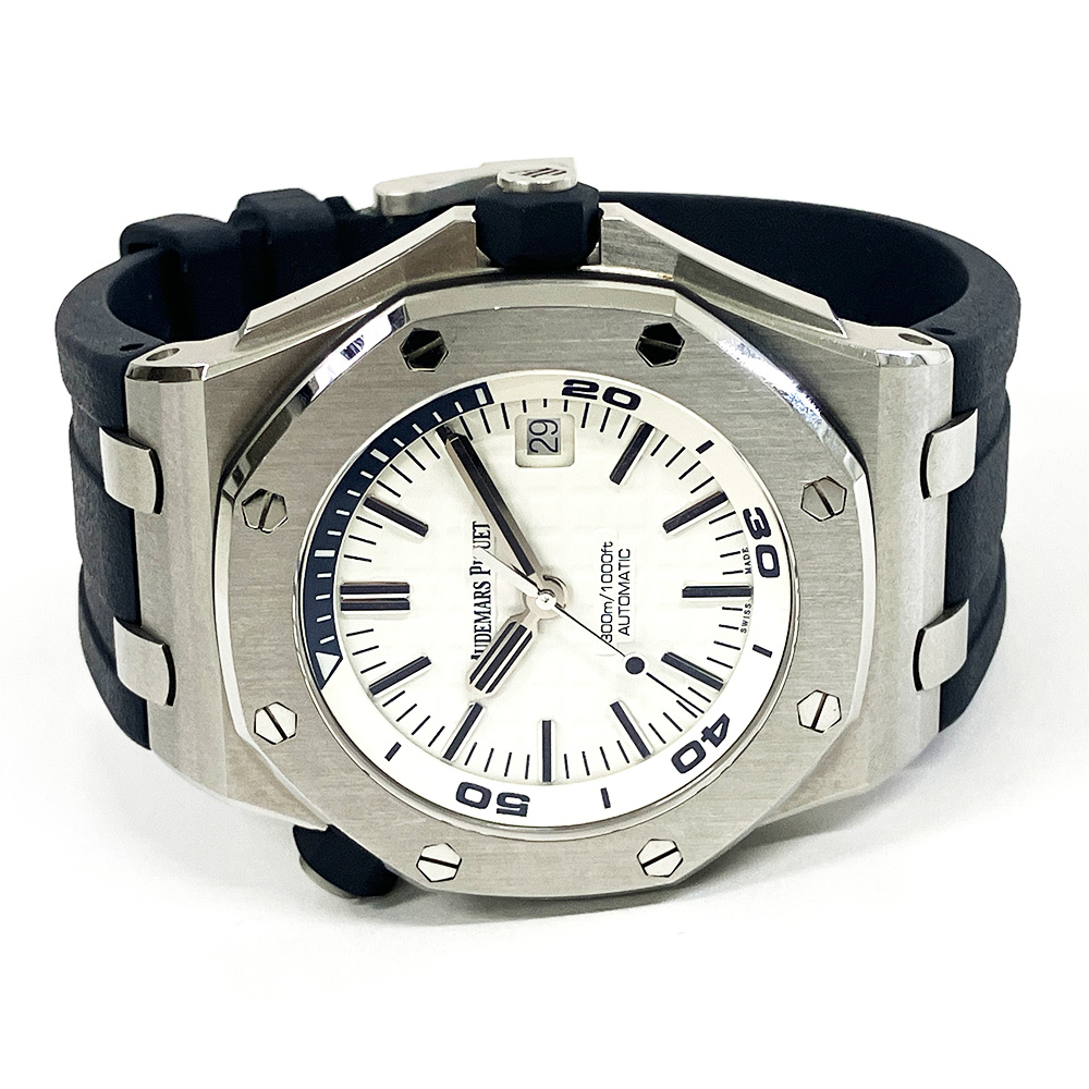 Royal Oak Offshore Diver Steel White Dial 42mm Product Image 2