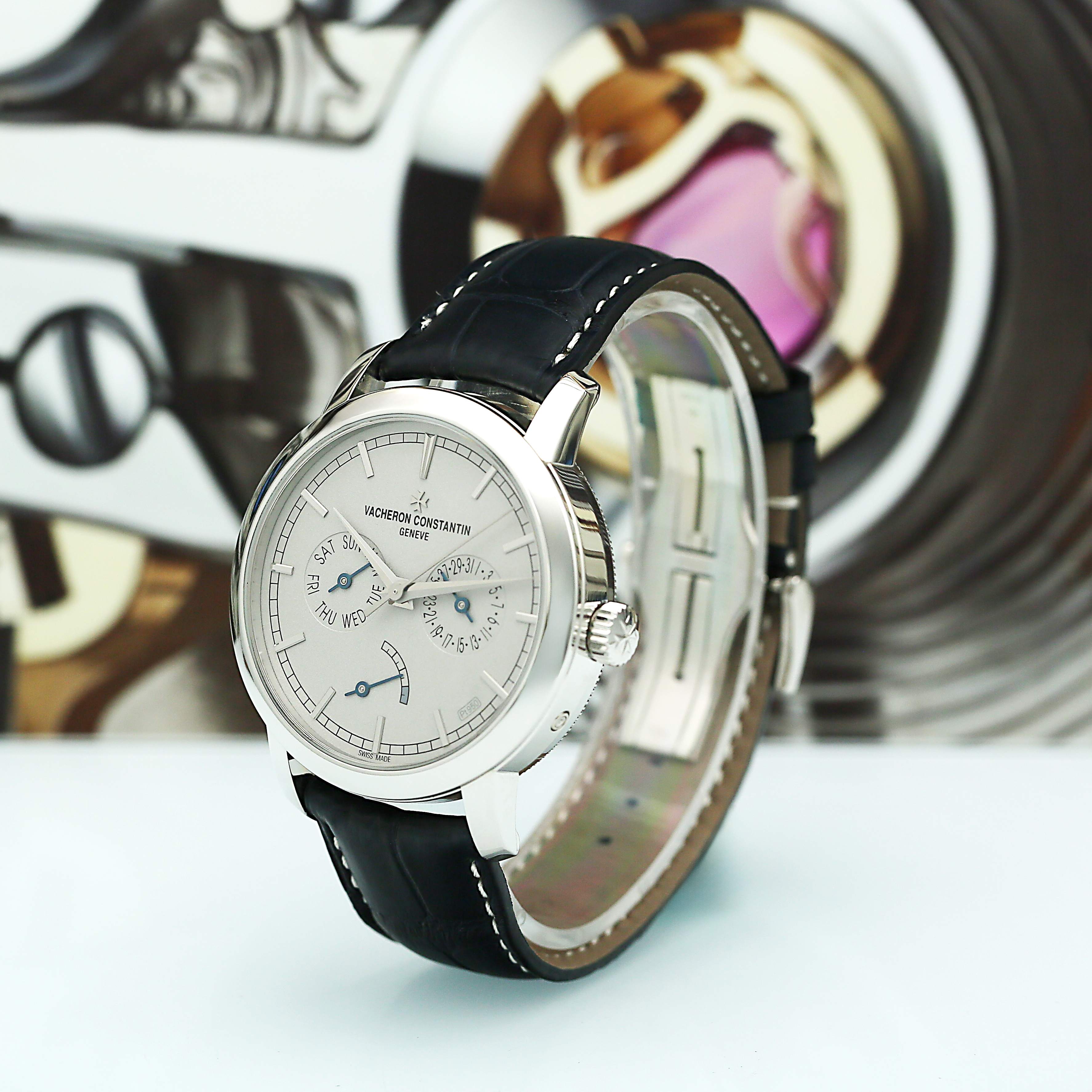 Traditionnelle Day-Date Platinum WHite Dial 39mm Product Image 2