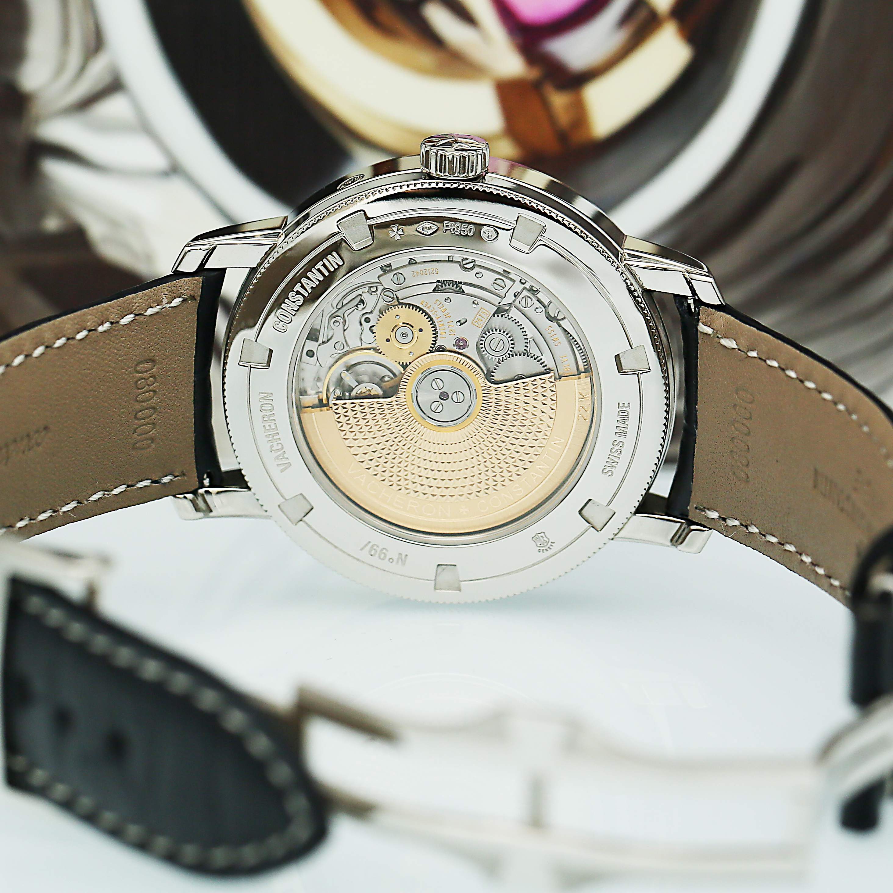 Traditionnelle Day-Date Platinum WHite Dial 39mm Product Image 5