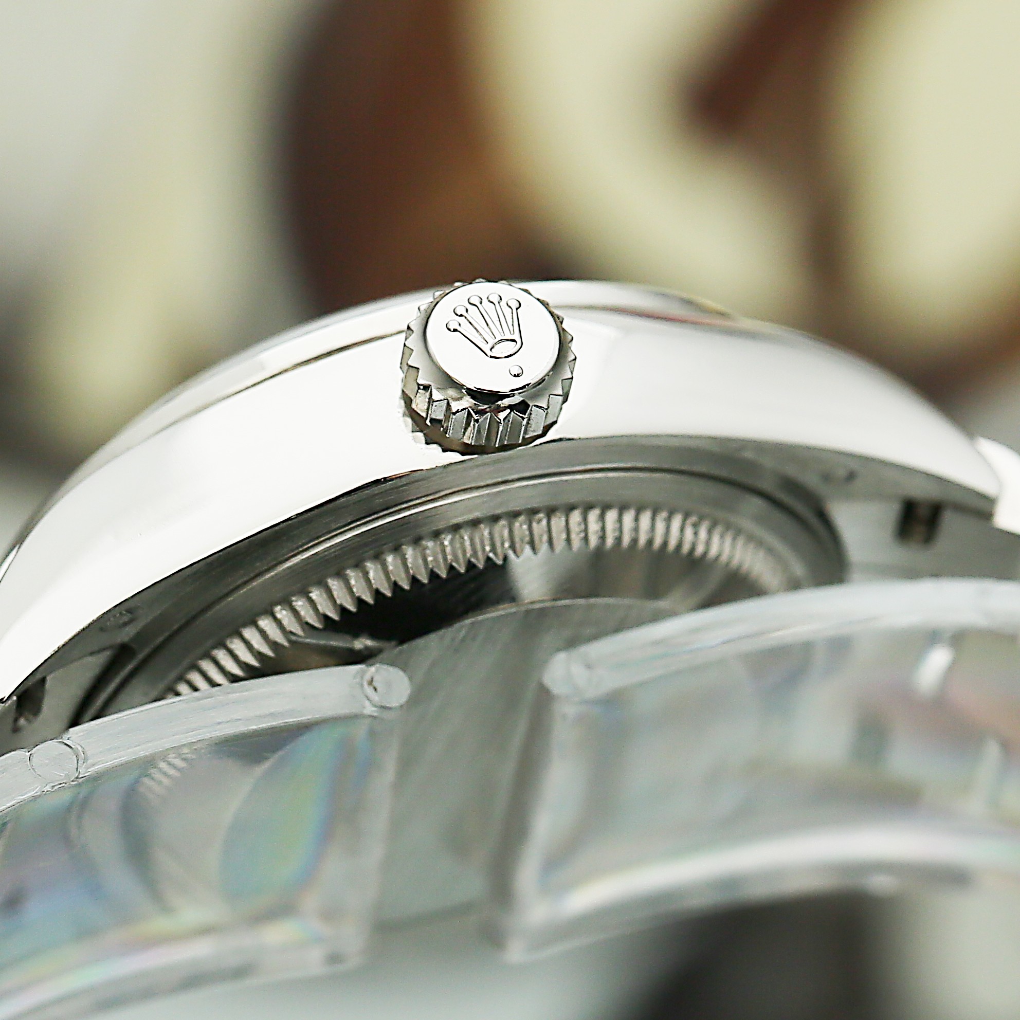 Lady-Datejust Platinum Diamond Ice Blue Dial 28mm Product Image 4