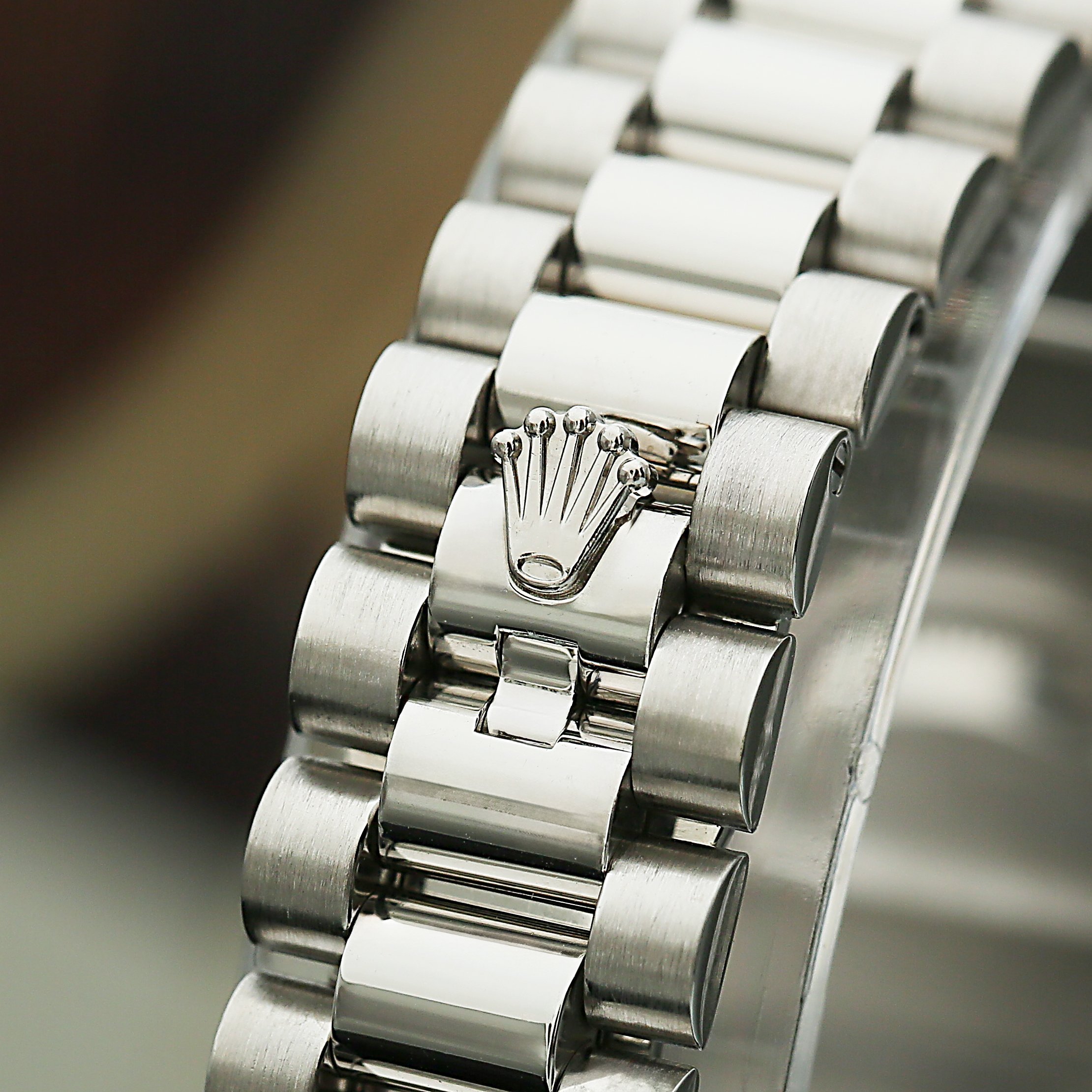 Lady-Datejust Platinum Diamond Ice Blue Dial 28mm Product Image 6