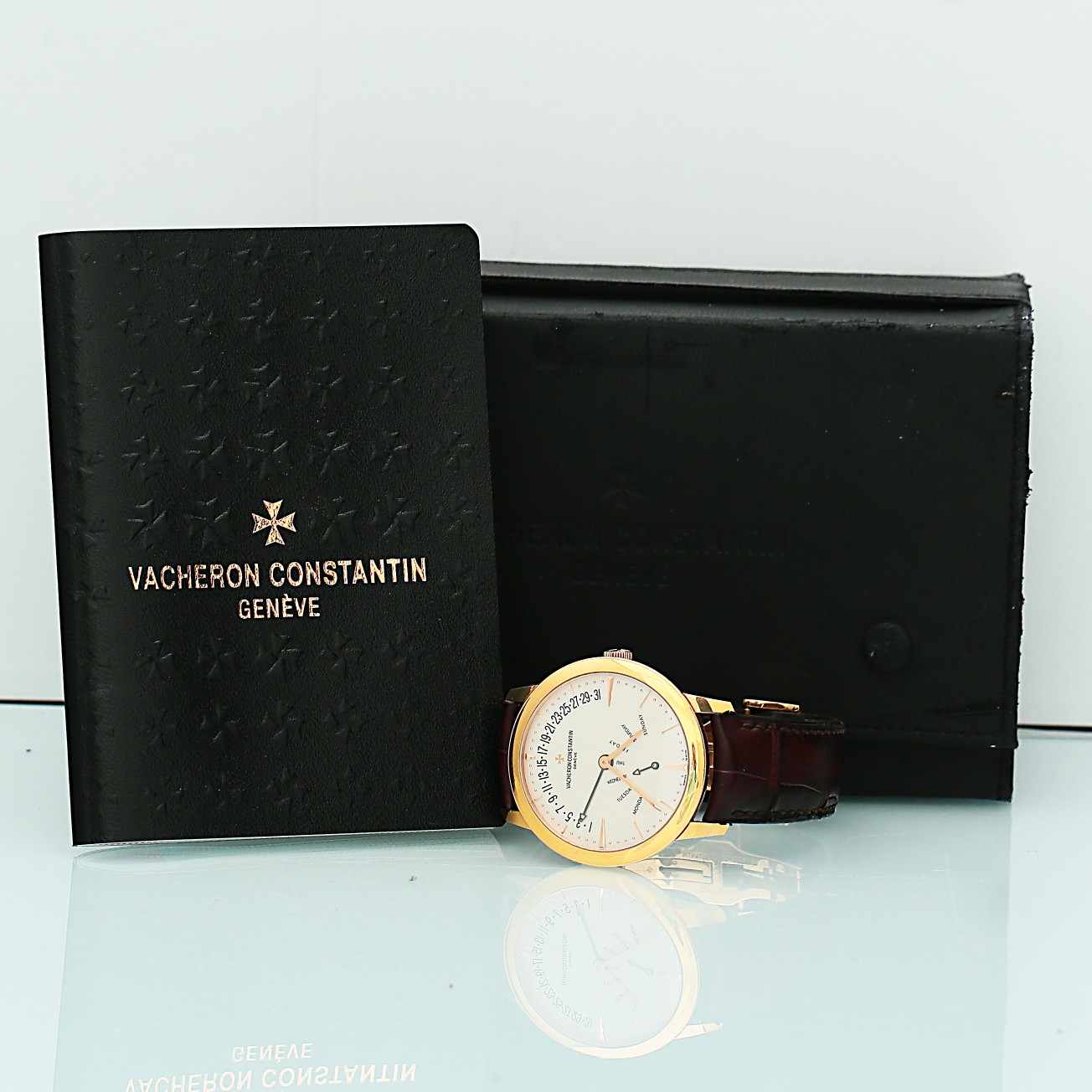 Patrimony Retrograde Day-Date Rose Gold Silver Dial 42mm Product Image 7