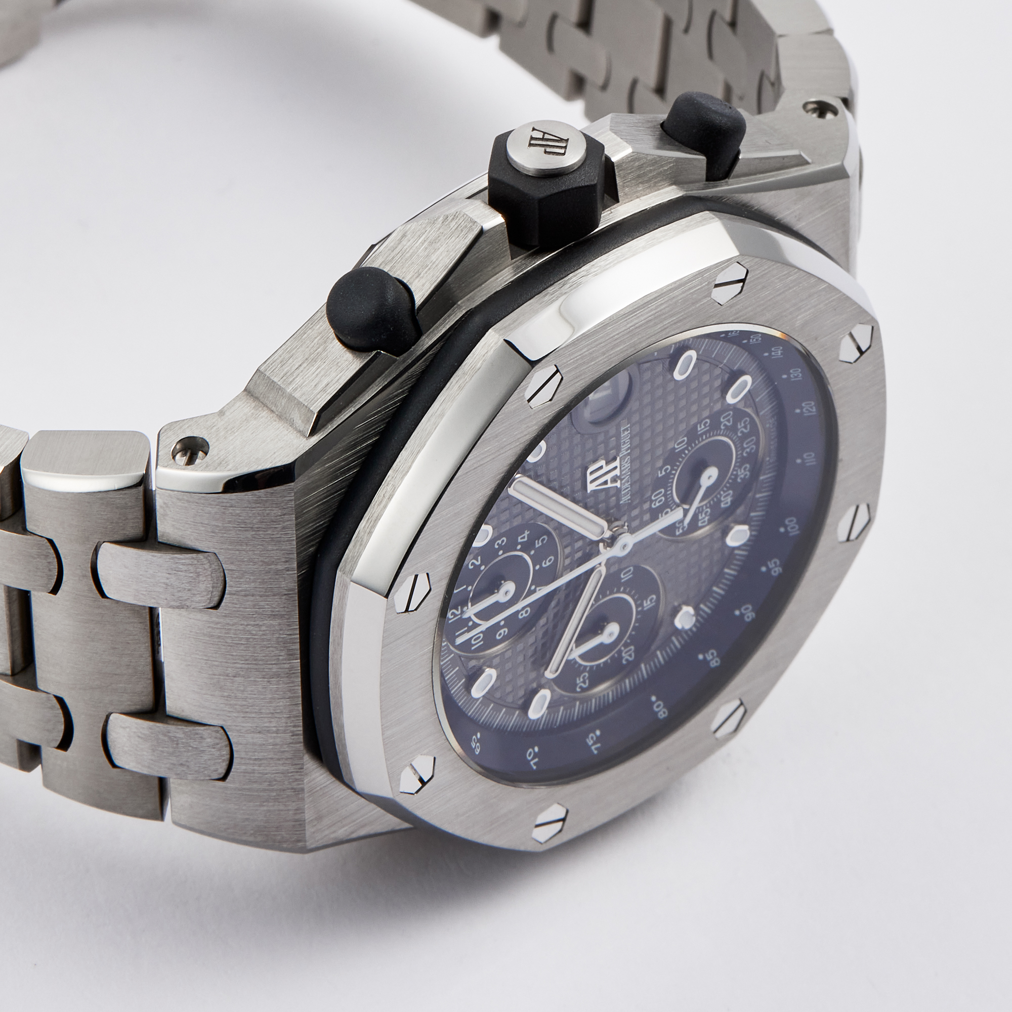 Royal Oak Offshore Titanium Grey Dial 42mm Product Image 3