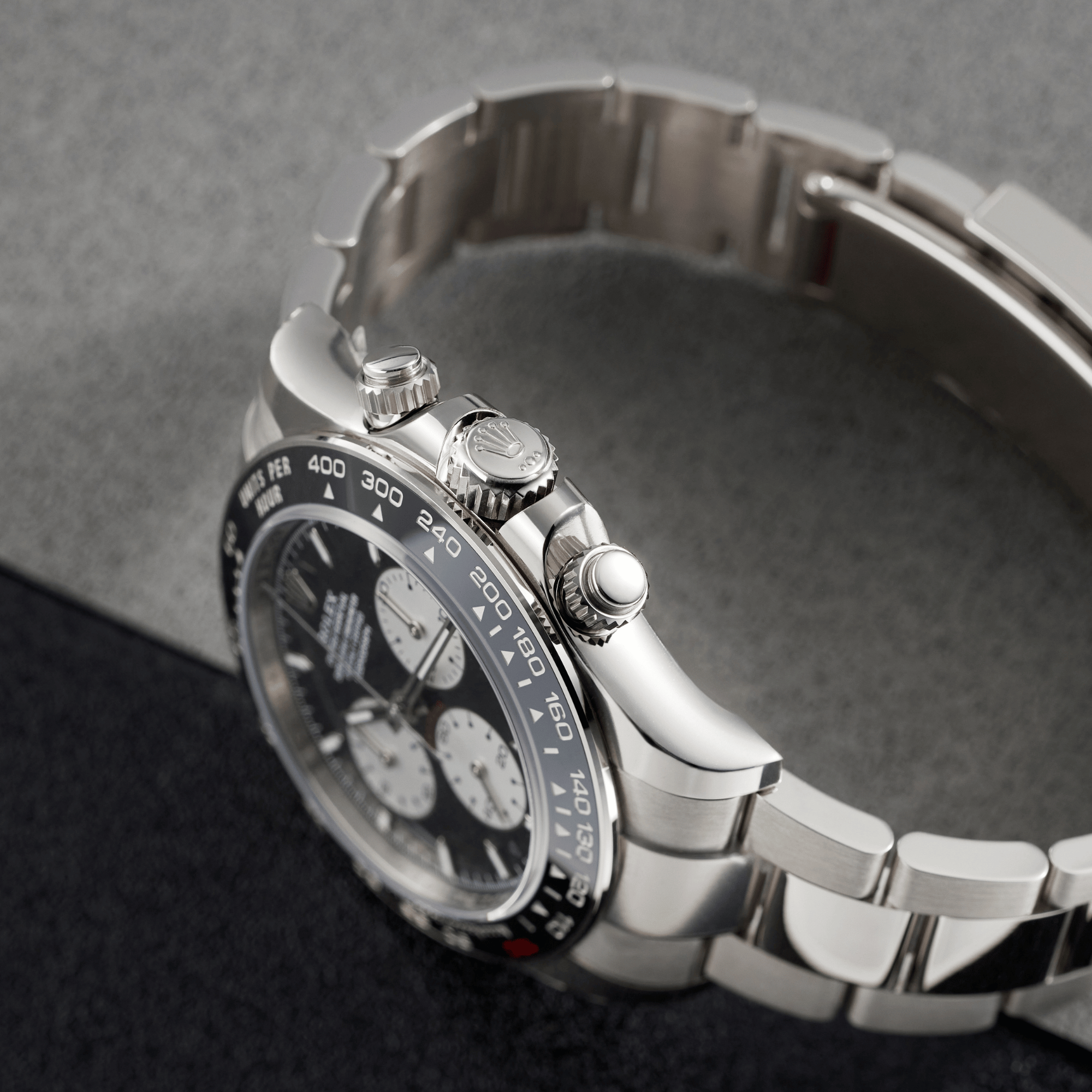 Daytona "Le Mans 100th Anniversary" White Gold Black Dial 40mm Product Image 4