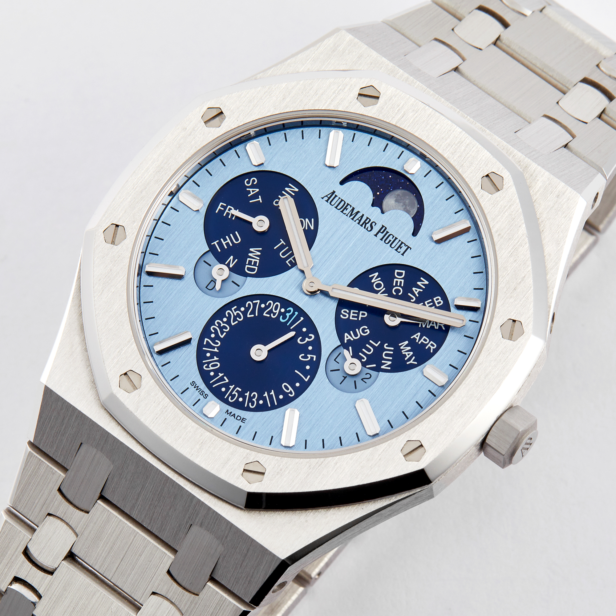Royal Oak Ultra-Thin Perpetual Calendar #RD2 ‘Luminary’ Limited 25 Pcs Product Image 1