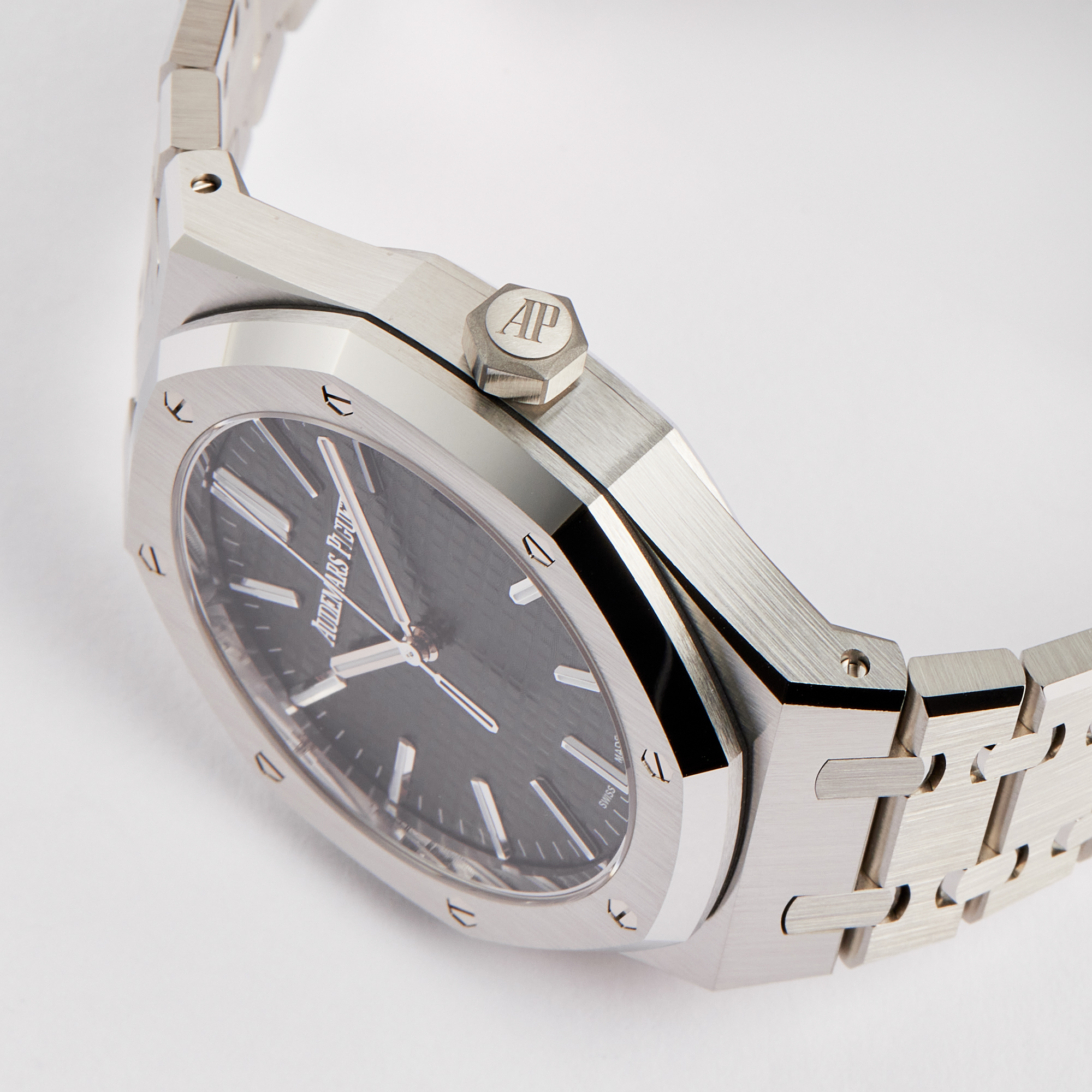 Royal Oak Selfwinding Steel Black Dial 41mm Product Image 2