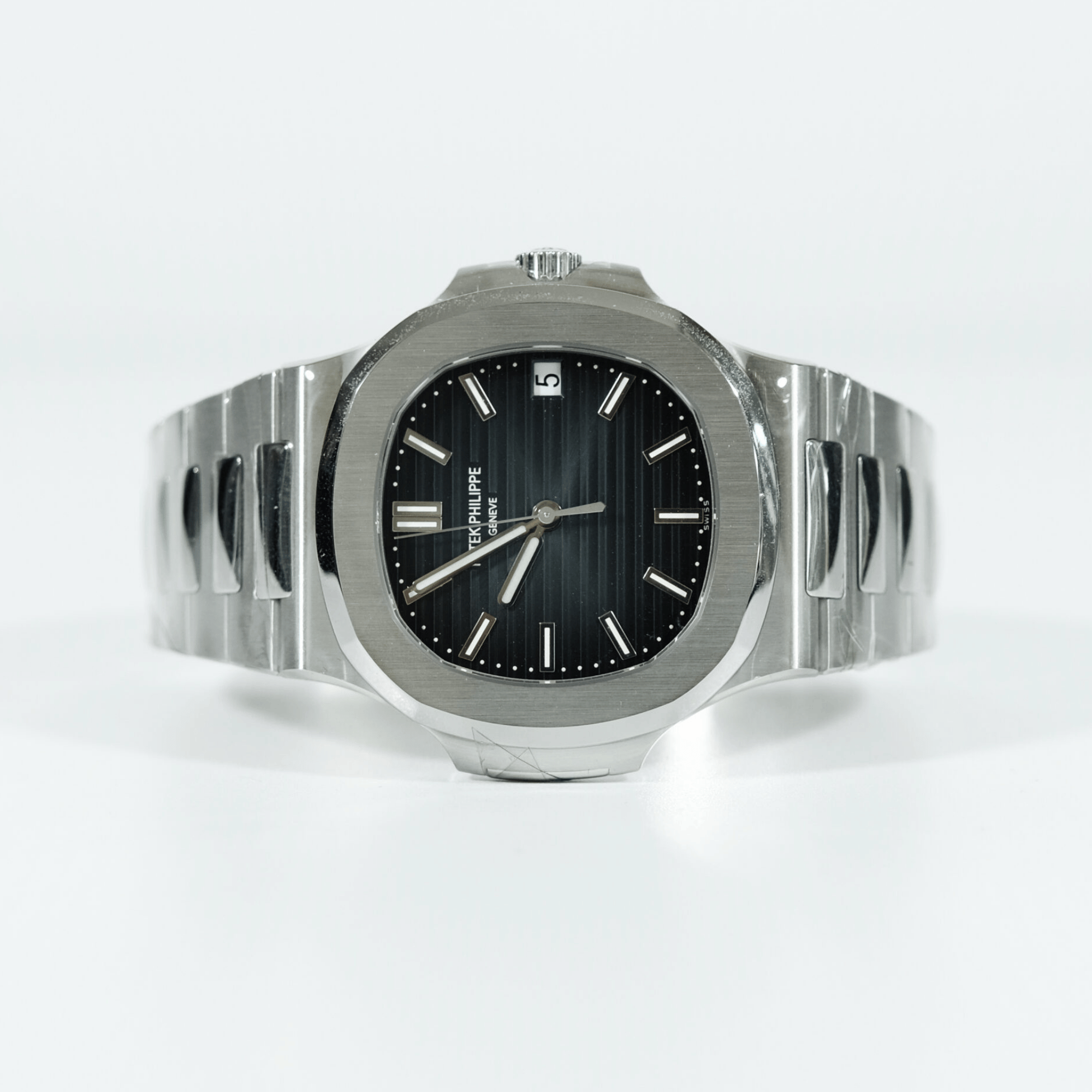 Nautilus Steel Blue Dial 40mm Product Image 1