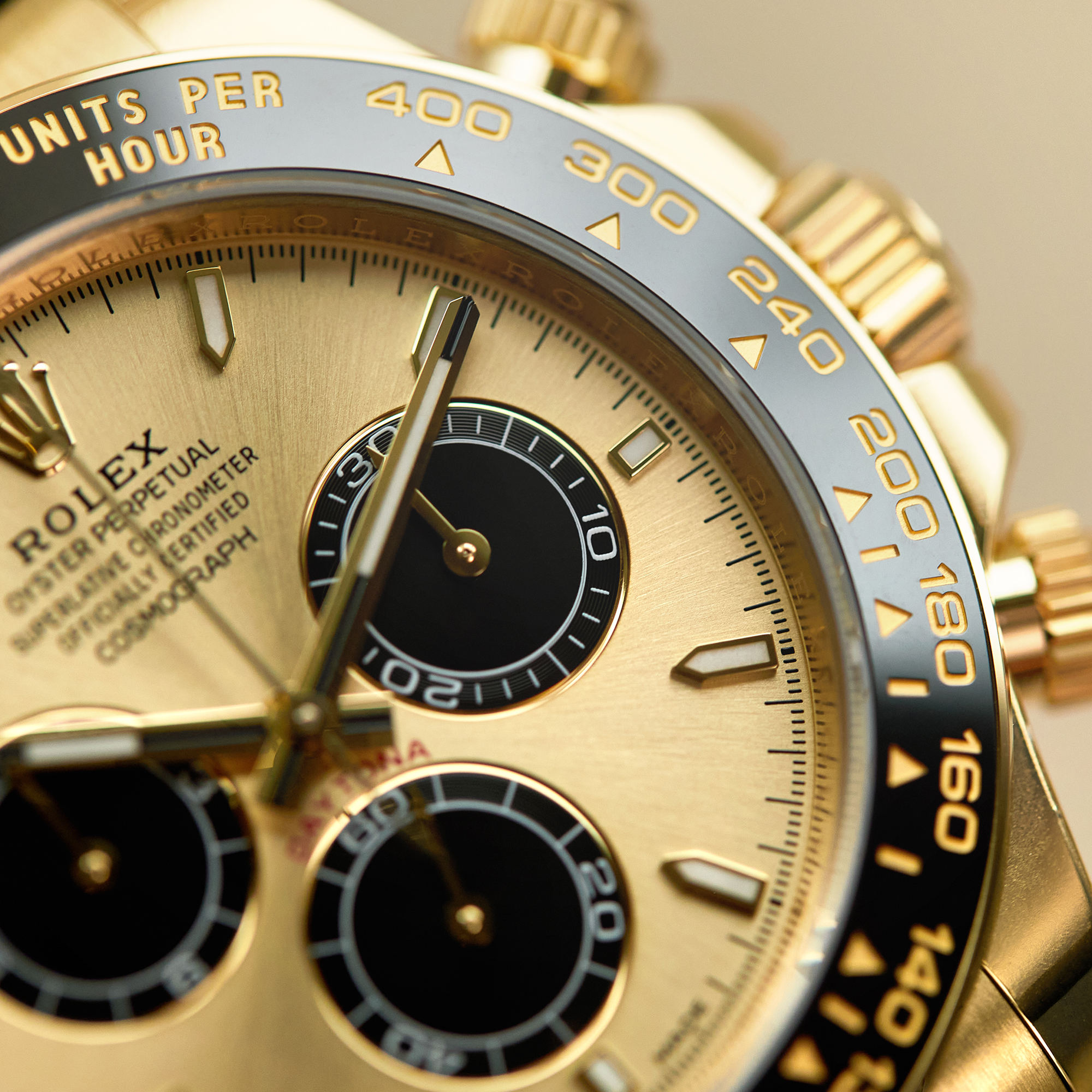 Daytona Yellow Gold Oysterflex Champagne Dial 40mm Product Image 8