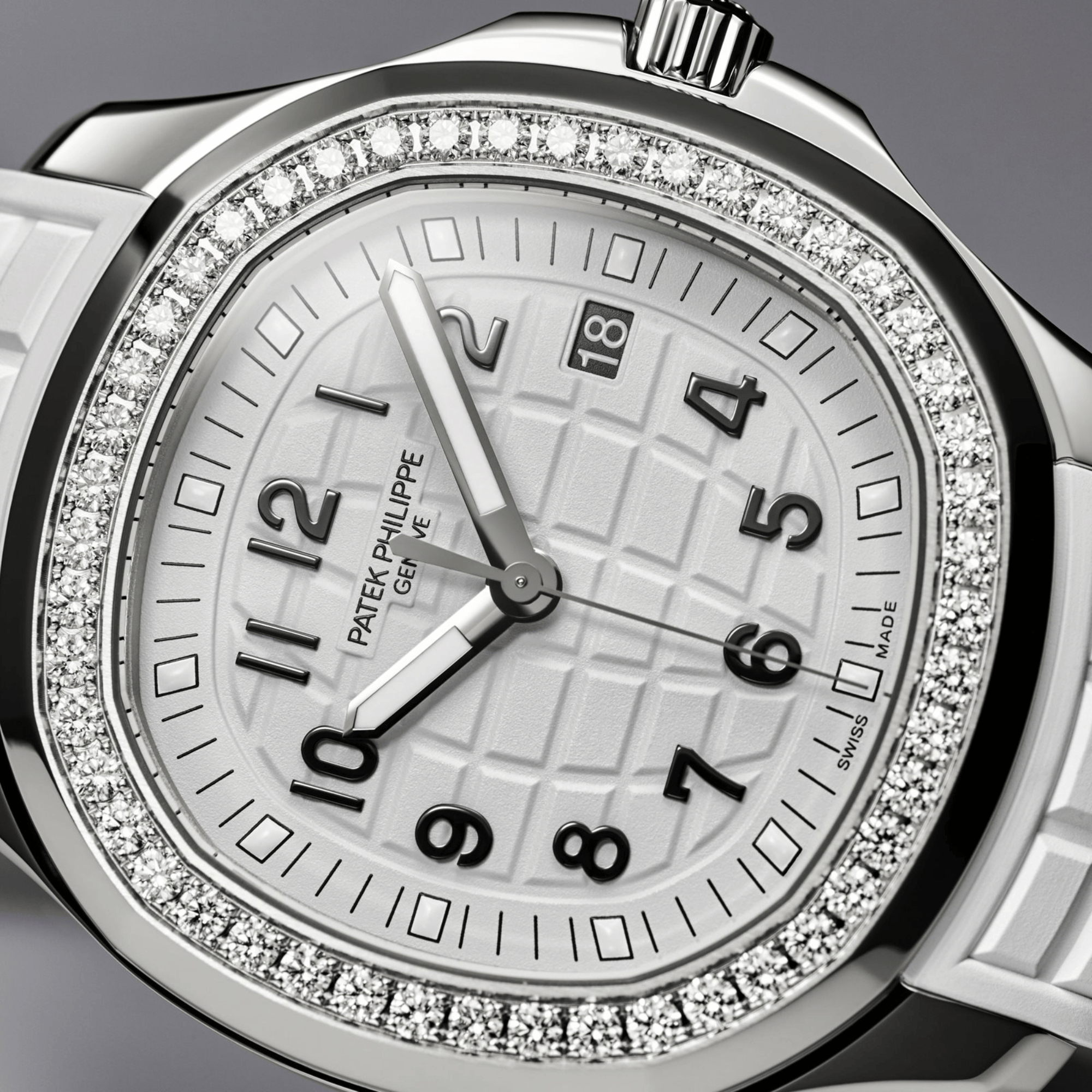 Aquanaut Luce Quartz Steel Diamond White Dial 38mm Product Image 6