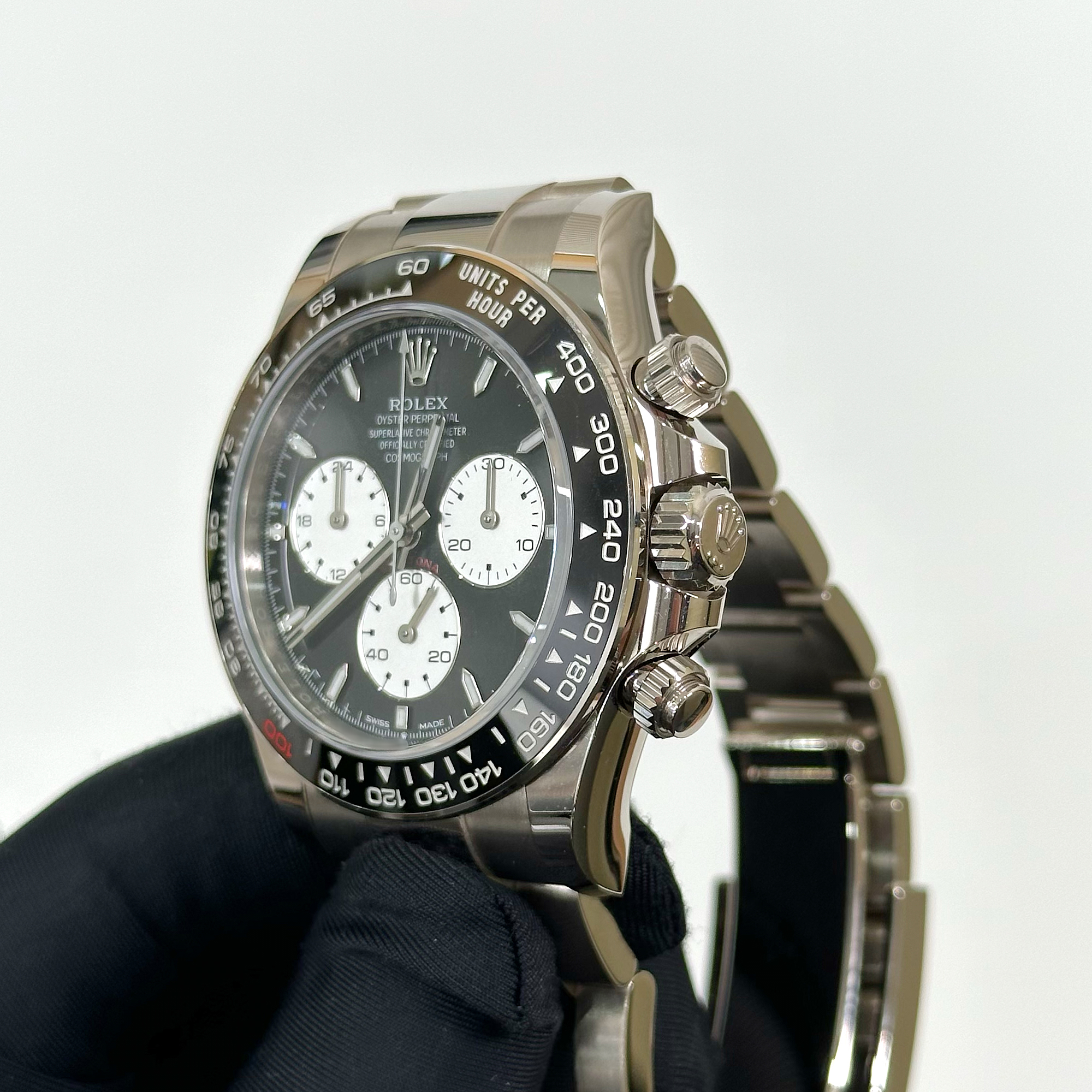 Daytona "Le Mans 100th Anniversary" White Gold Black Dial 40mm Product Image 2