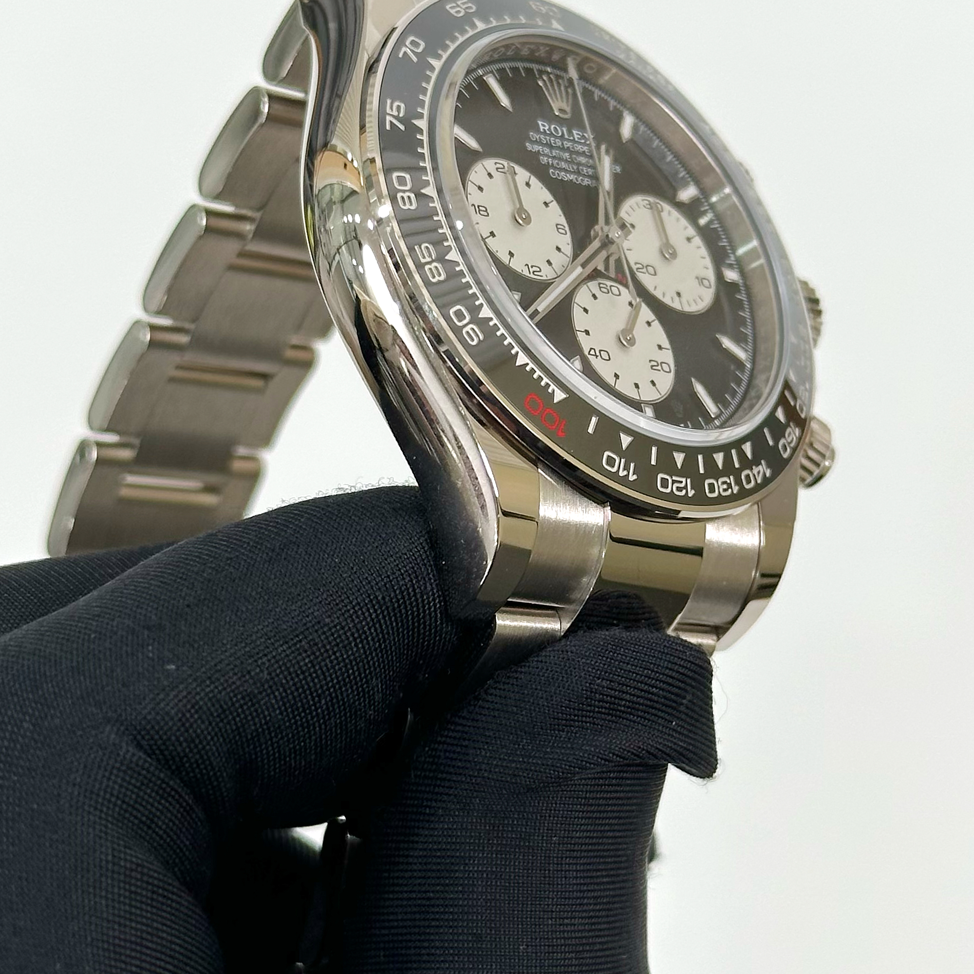 Daytona "Le Mans 100th Anniversary" White Gold Black Dial 40mm Product Image 7