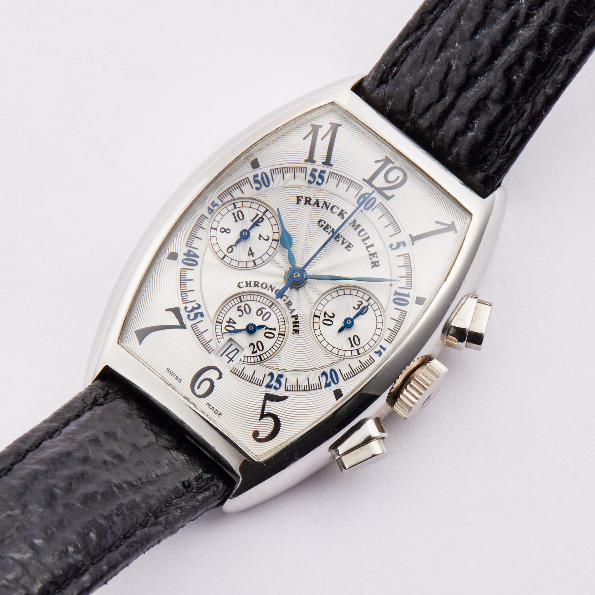 Cintree Curvex Chronograph Platinum Silver Dial 32mm Product Image 1
