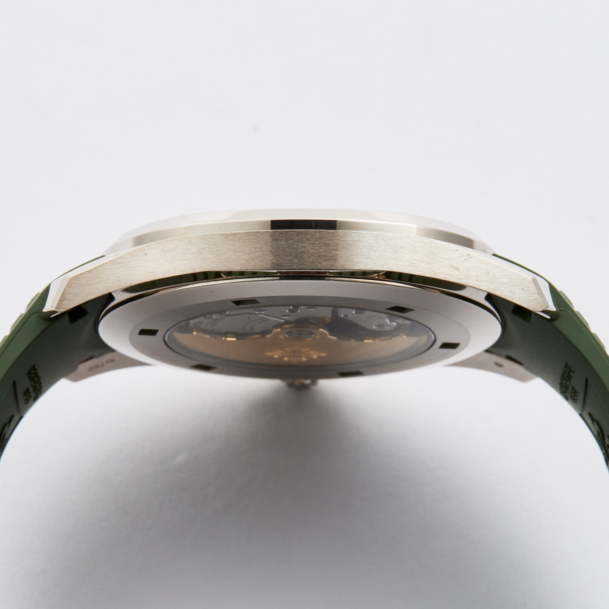 Aquanaut White Gold Green Dial 42mm Product Image 5