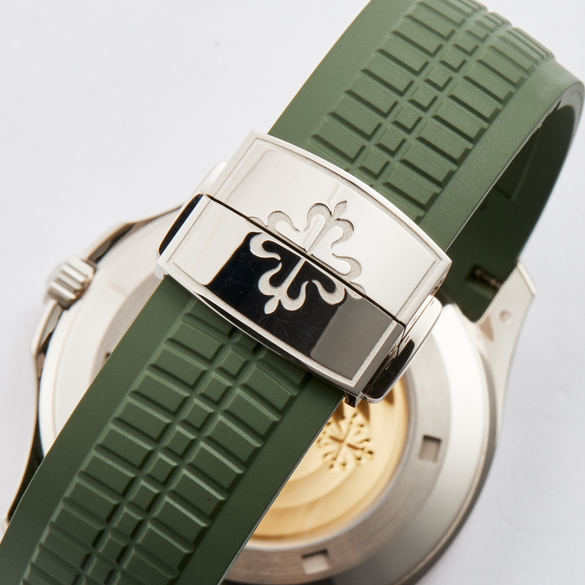 Aquanaut White Gold Green Dial 42mm Product Image 9