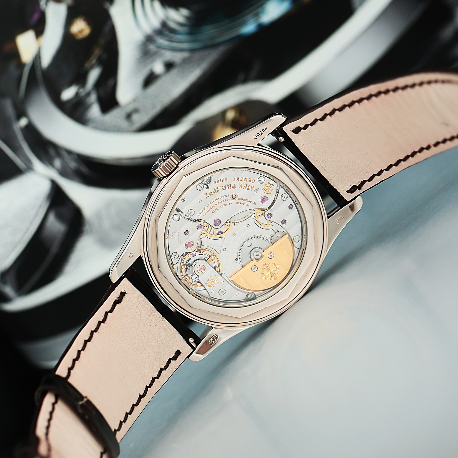 Calatrava White Gold Grey Dial 37mm Product Image 4