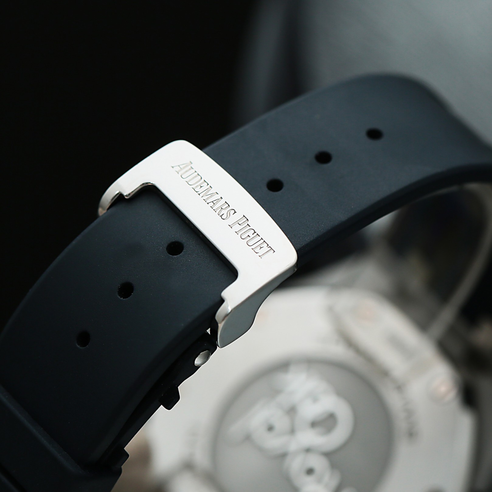 Royal Oak Chronograph Steel Silver Dial 41mm Product Image 6